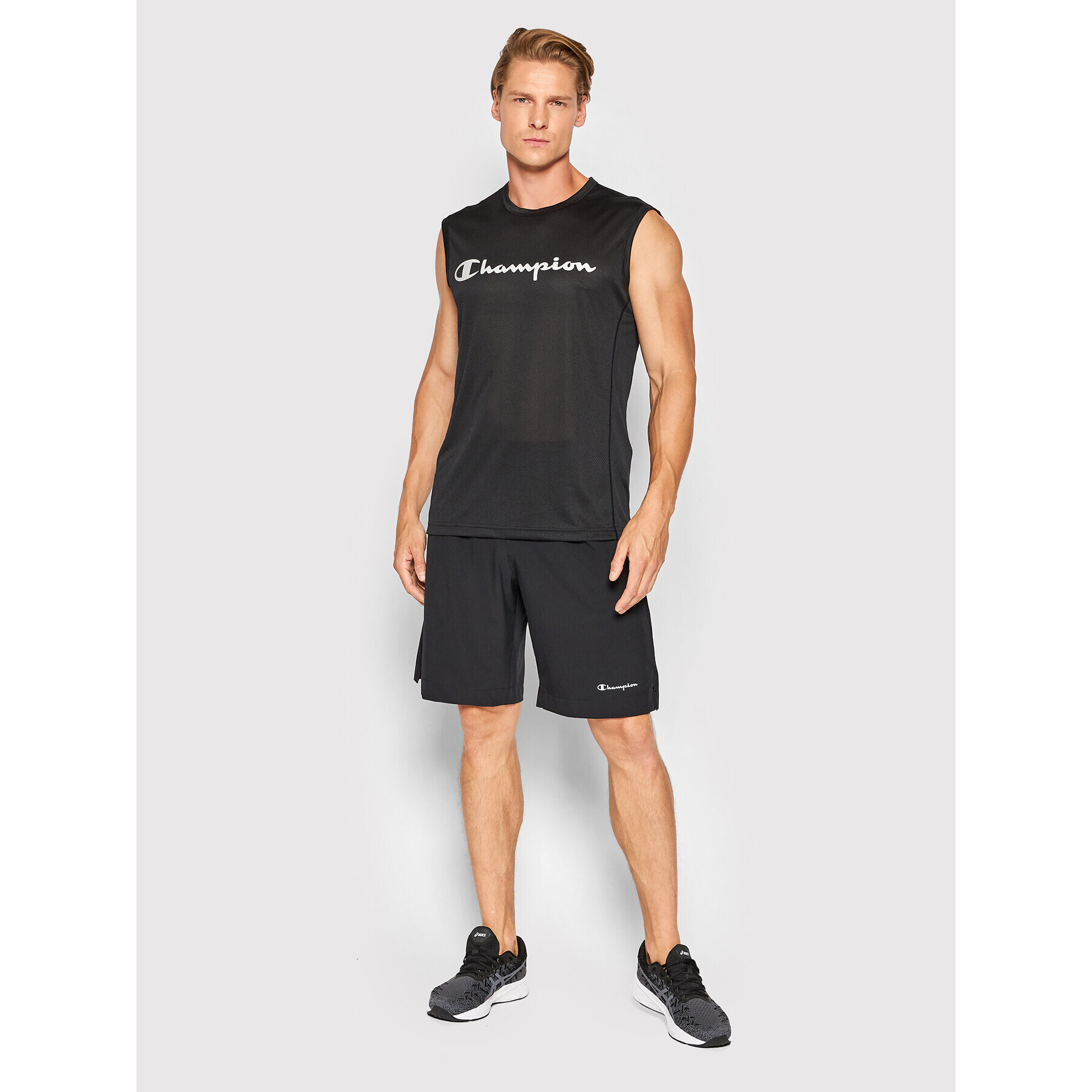 Champion Tricou tehnic 217091 Negru Athletic Fit - Pled.ro