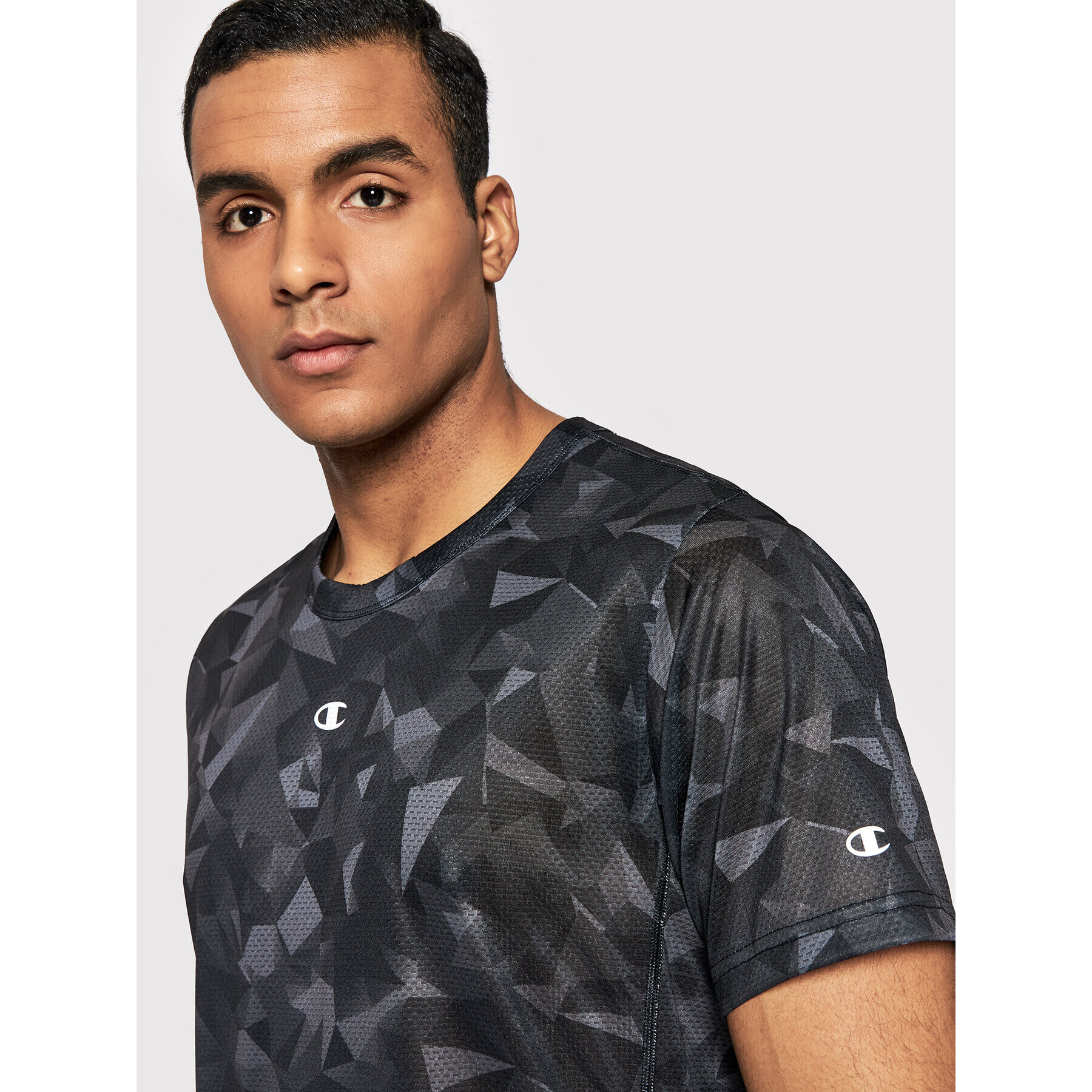 Champion Tricou tehnic 217093 Negru Athletic Fit - Pled.ro