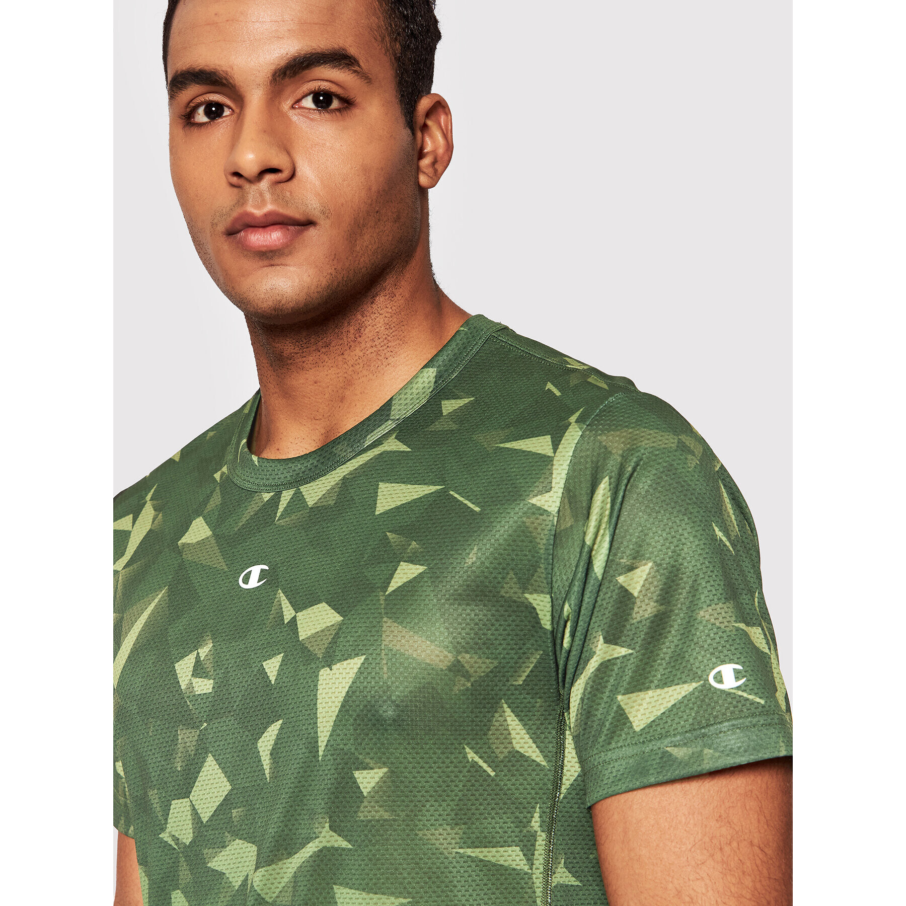 Champion Tricou tehnic 217093 Verde Athletic Fit - Pled.ro