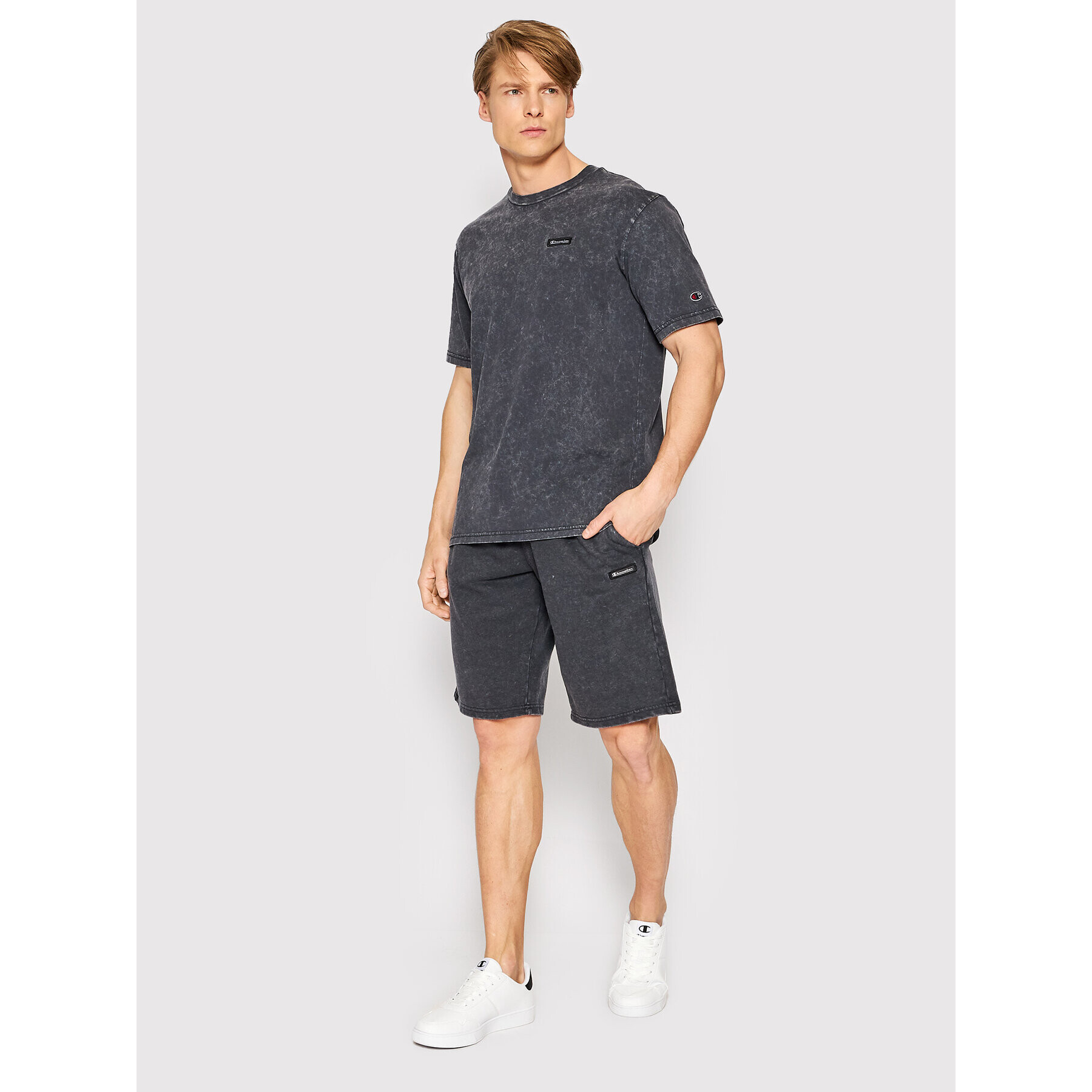 Champion Tricou Urban Leisure 217088 Negru Regular Fit - Pled.ro