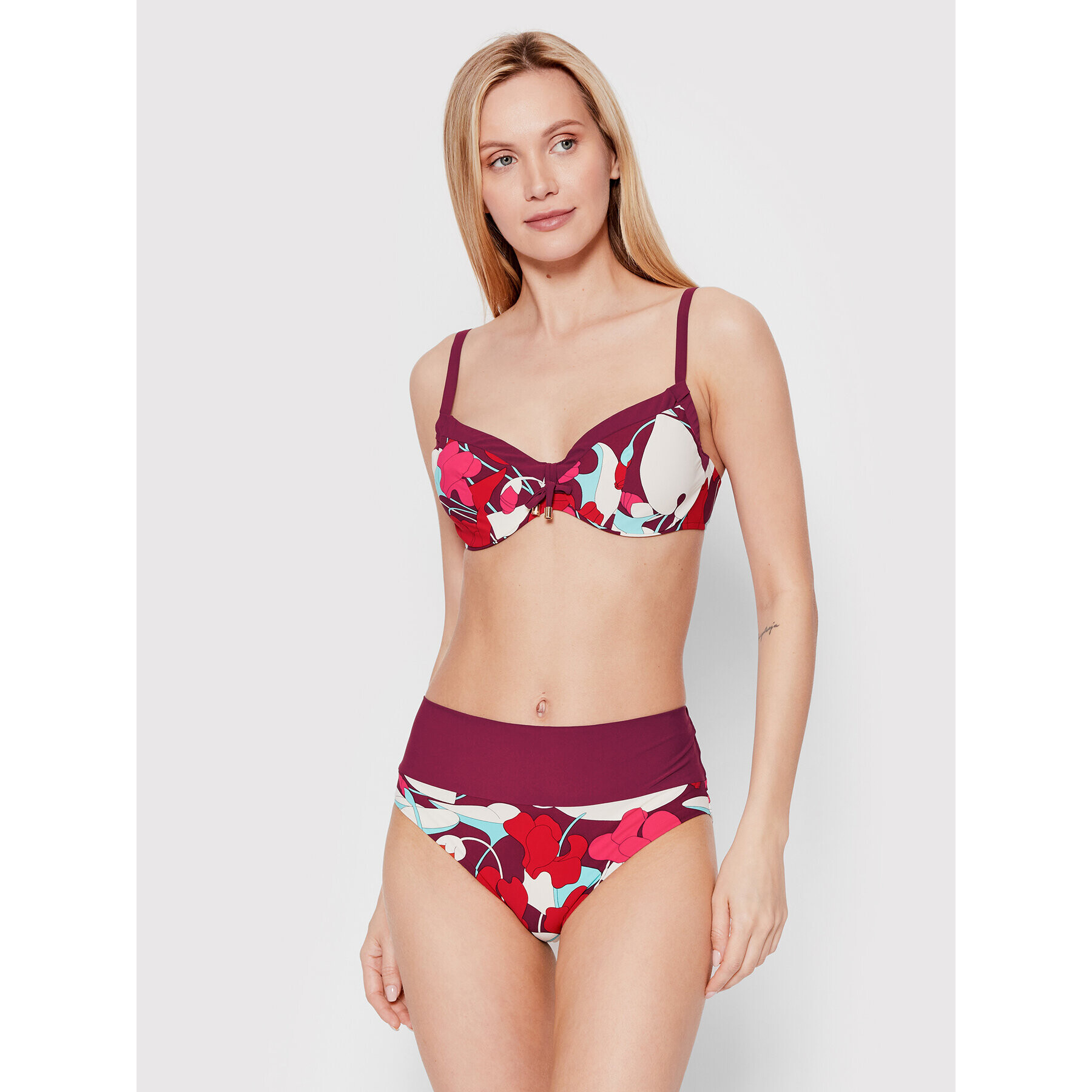 Chantelle Bikini partea de jos Flowers C18H80 Violet - Pled.ro