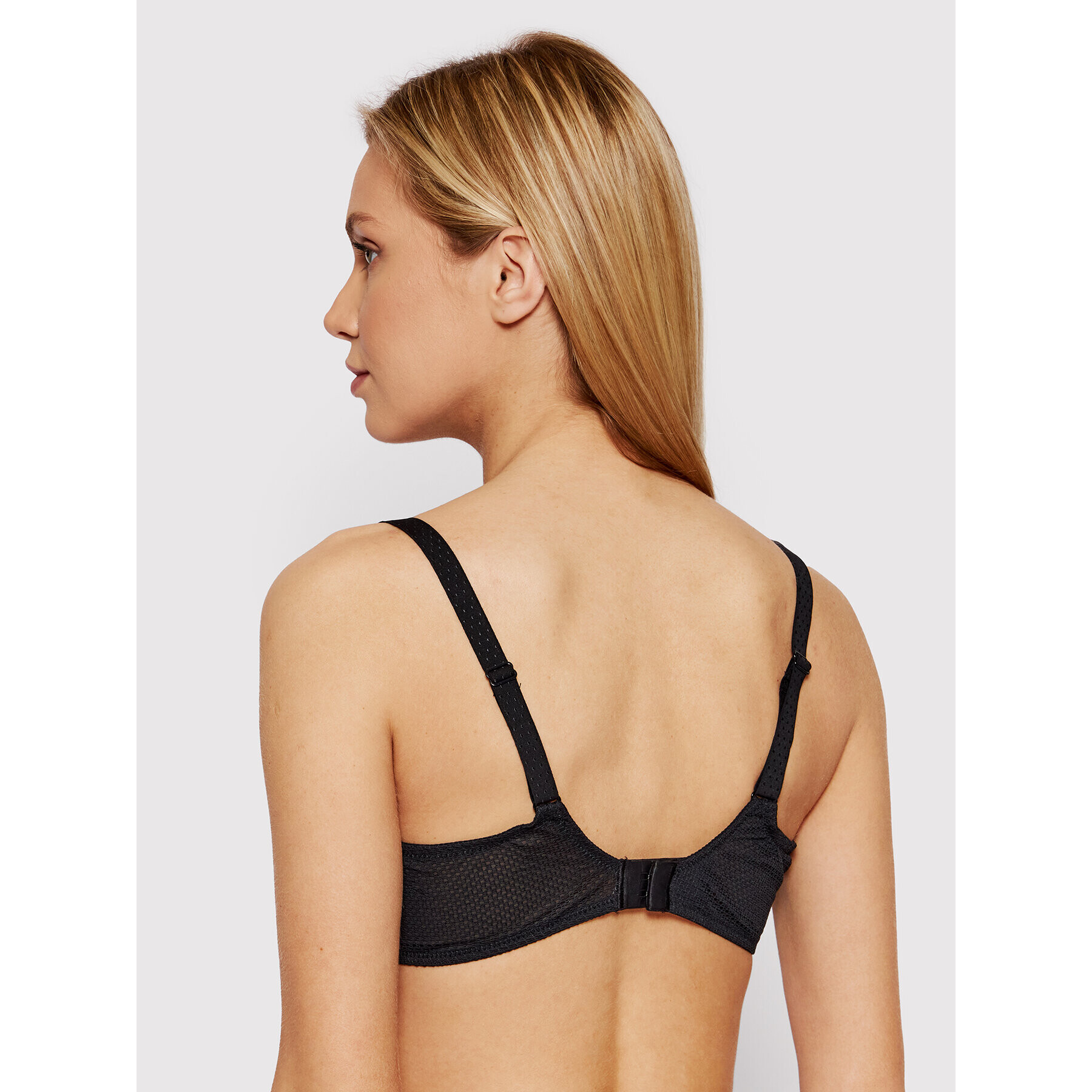 Chantelle Sutien Balconette Fleurs C12M50 Negru - Pled.ro