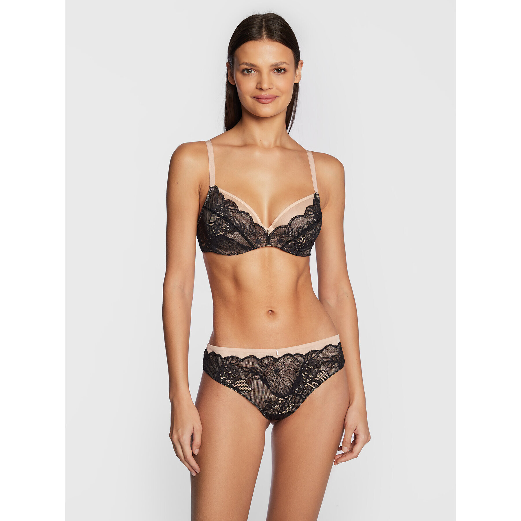 Chantelle Sutien cu armătură Midnight Flowers C12N10 Negru - Pled.ro