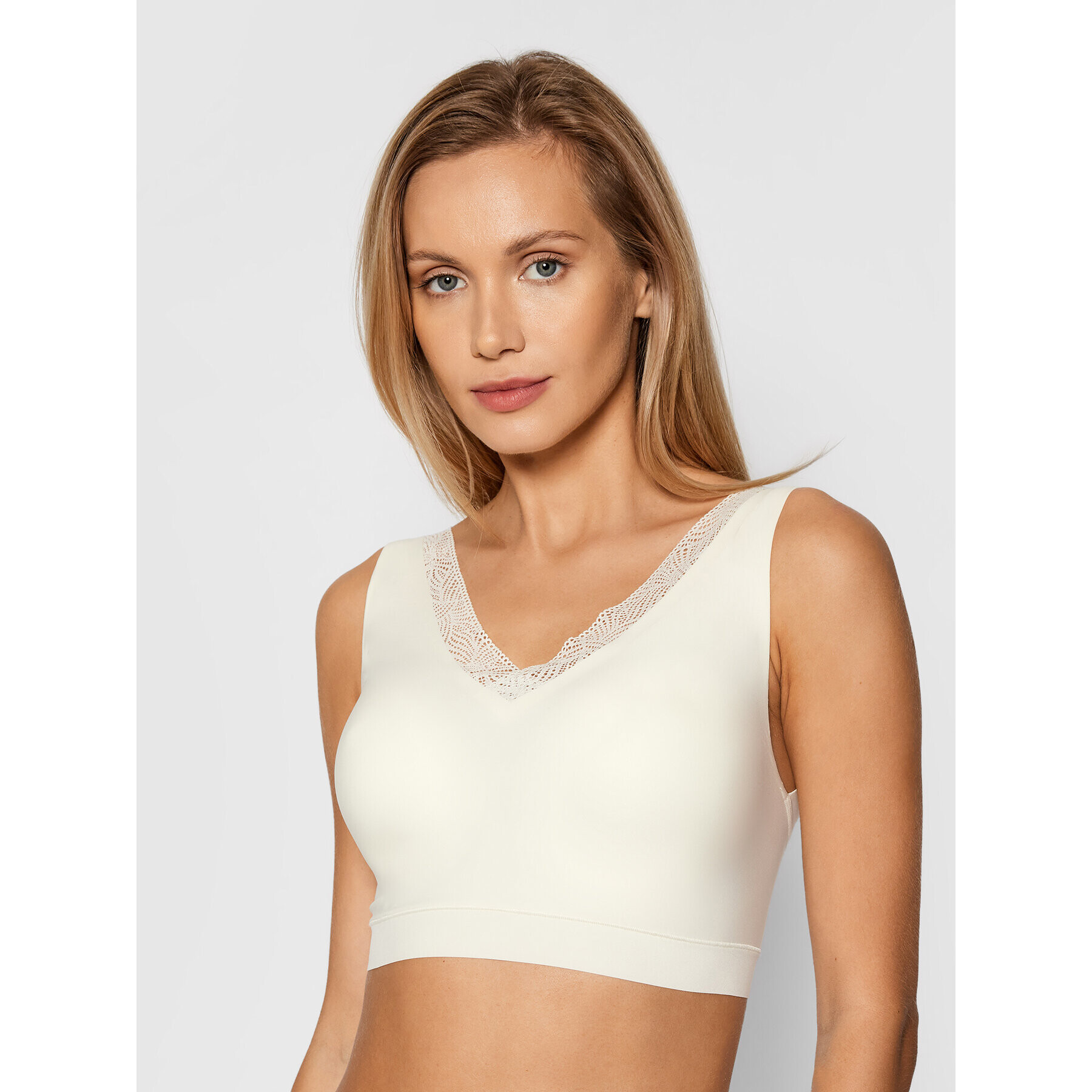 Chantelle Sutien top Soft Stretch C11G60 Alb - Pled.ro