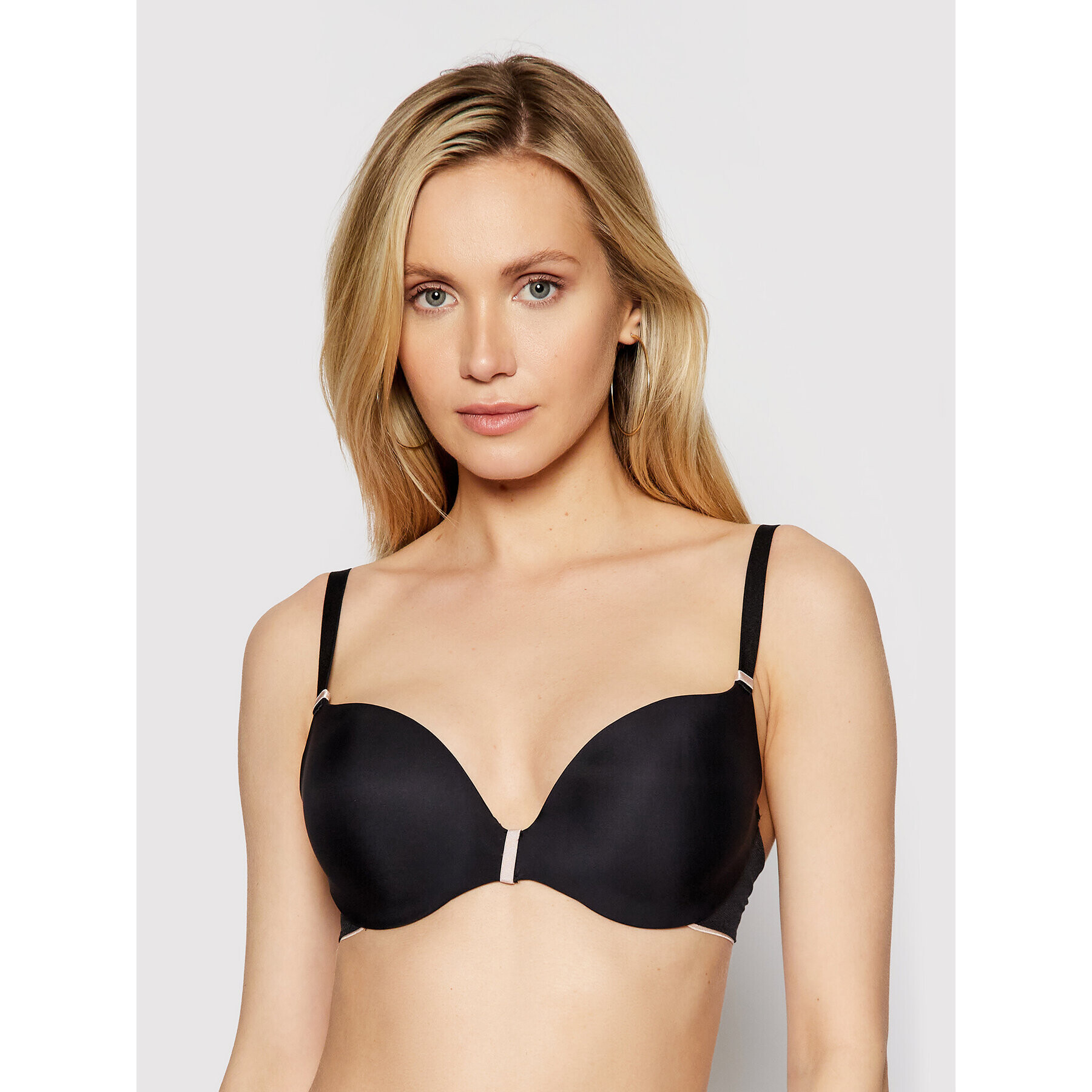 Chantelle Sutien Push-up Absolute Invisible C29220 Negru - Pled.ro