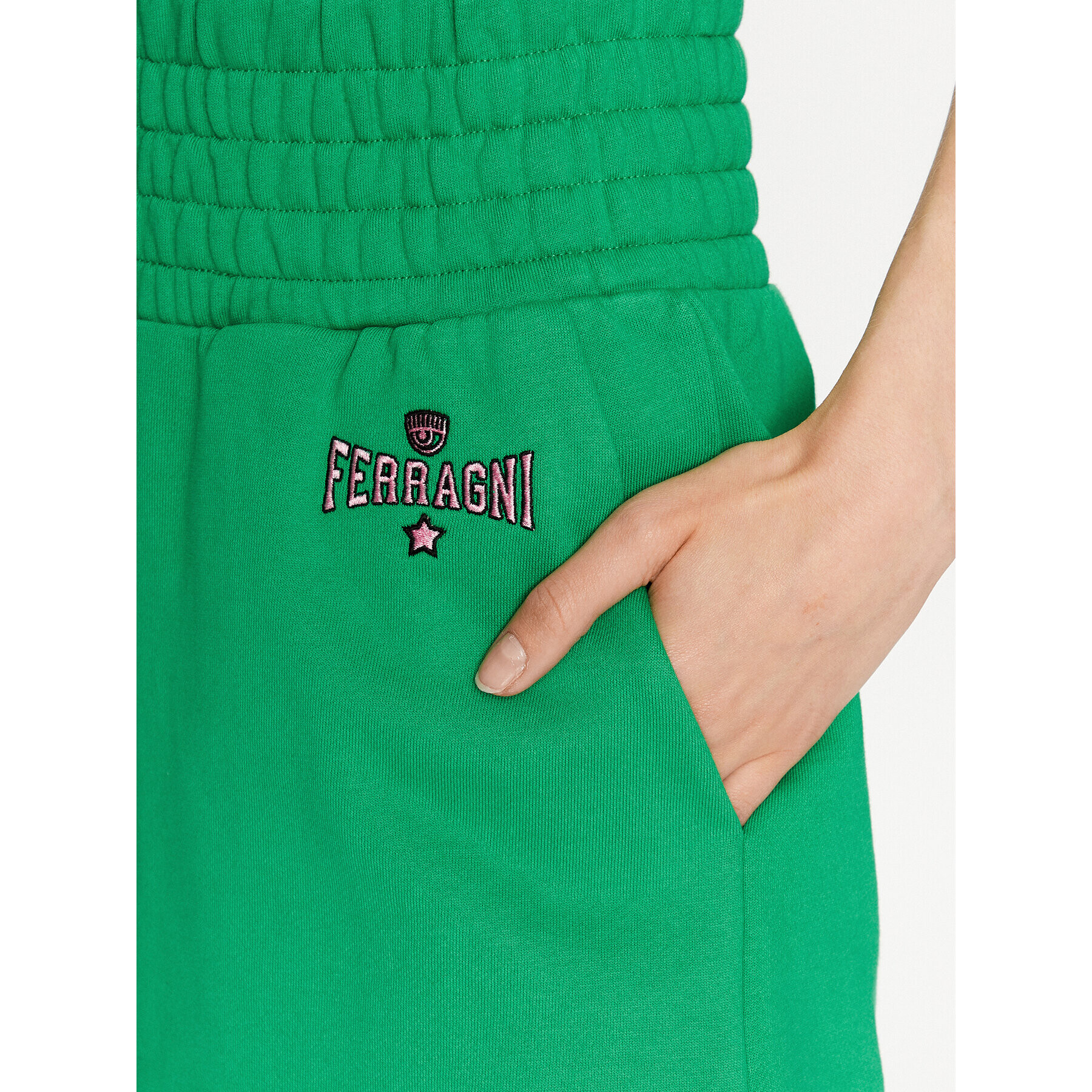 Chiara Ferragni Pantaloni scurți sport 74CBDT01 Verde Regular Fit - Pled.ro