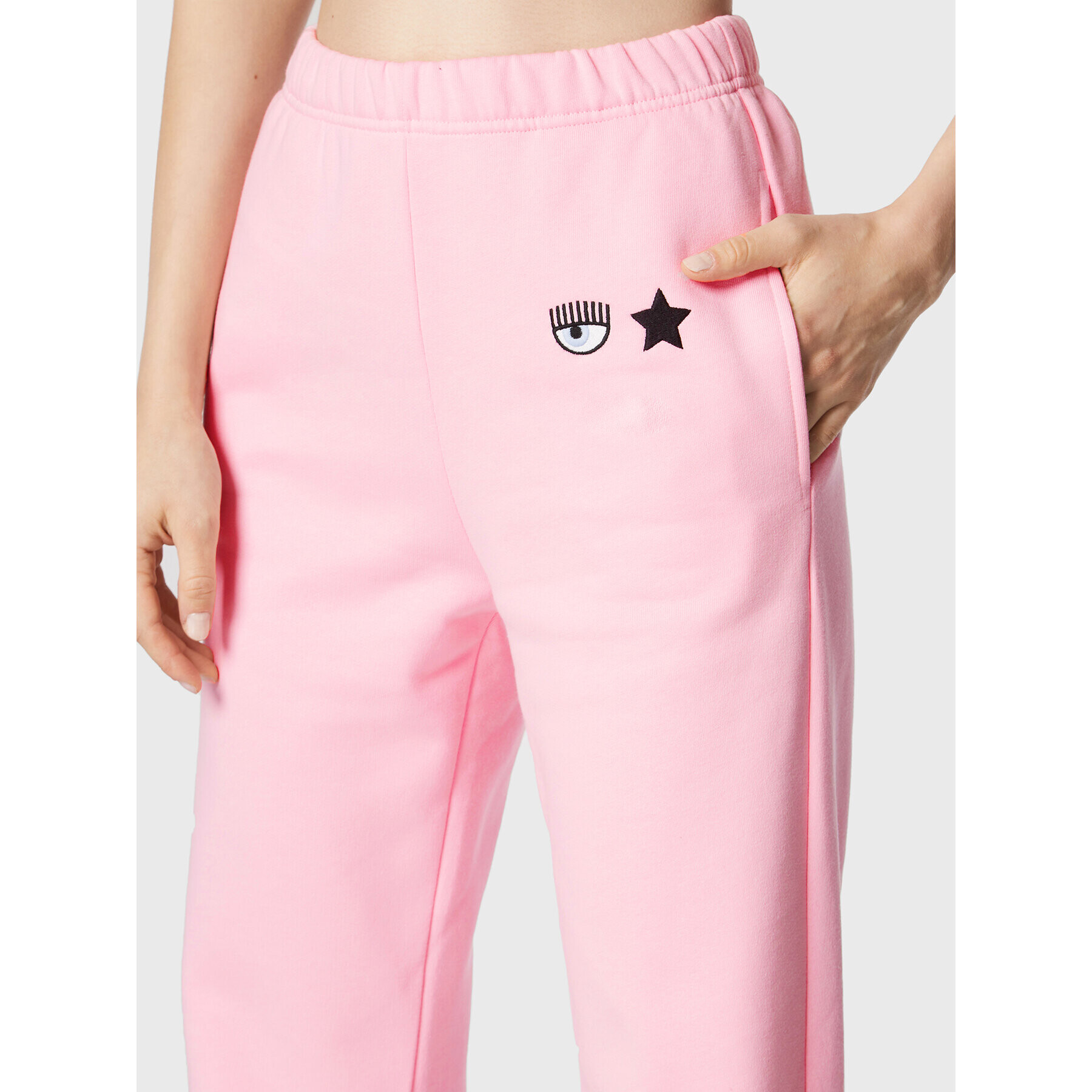 Chiara Ferragni Pantaloni trening 73CBAT02 Roz Relaxed Fit - Pled.ro