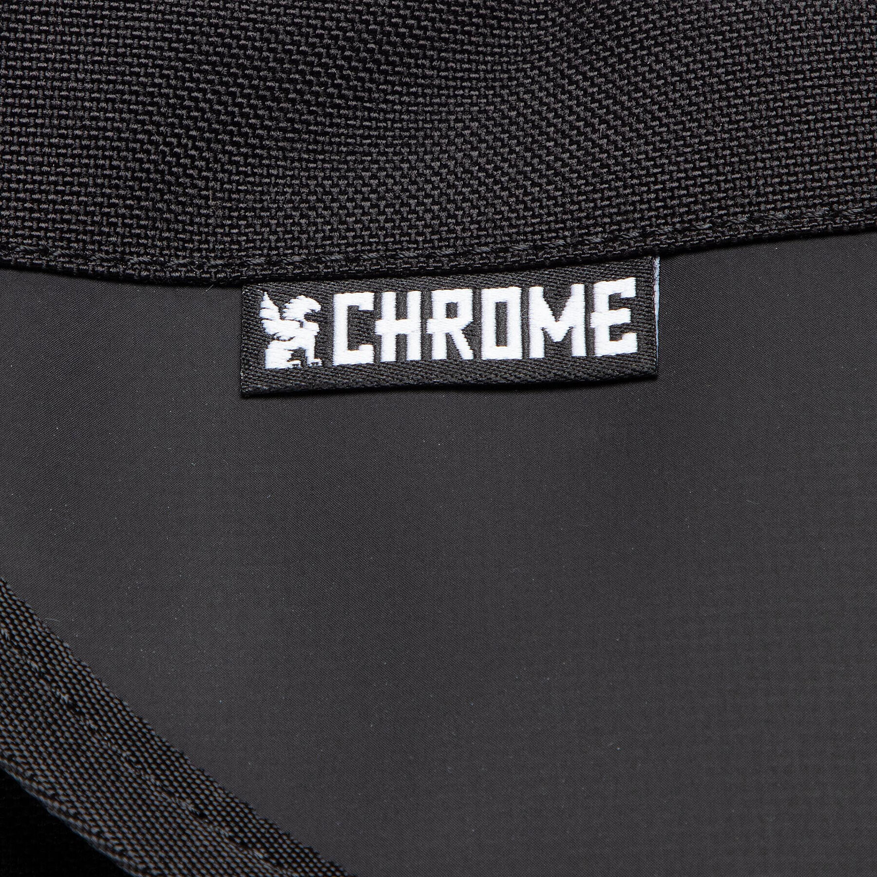 Chrome Geantă crossover Simple Messenger BG-322-BK-NA Negru - Pled.ro