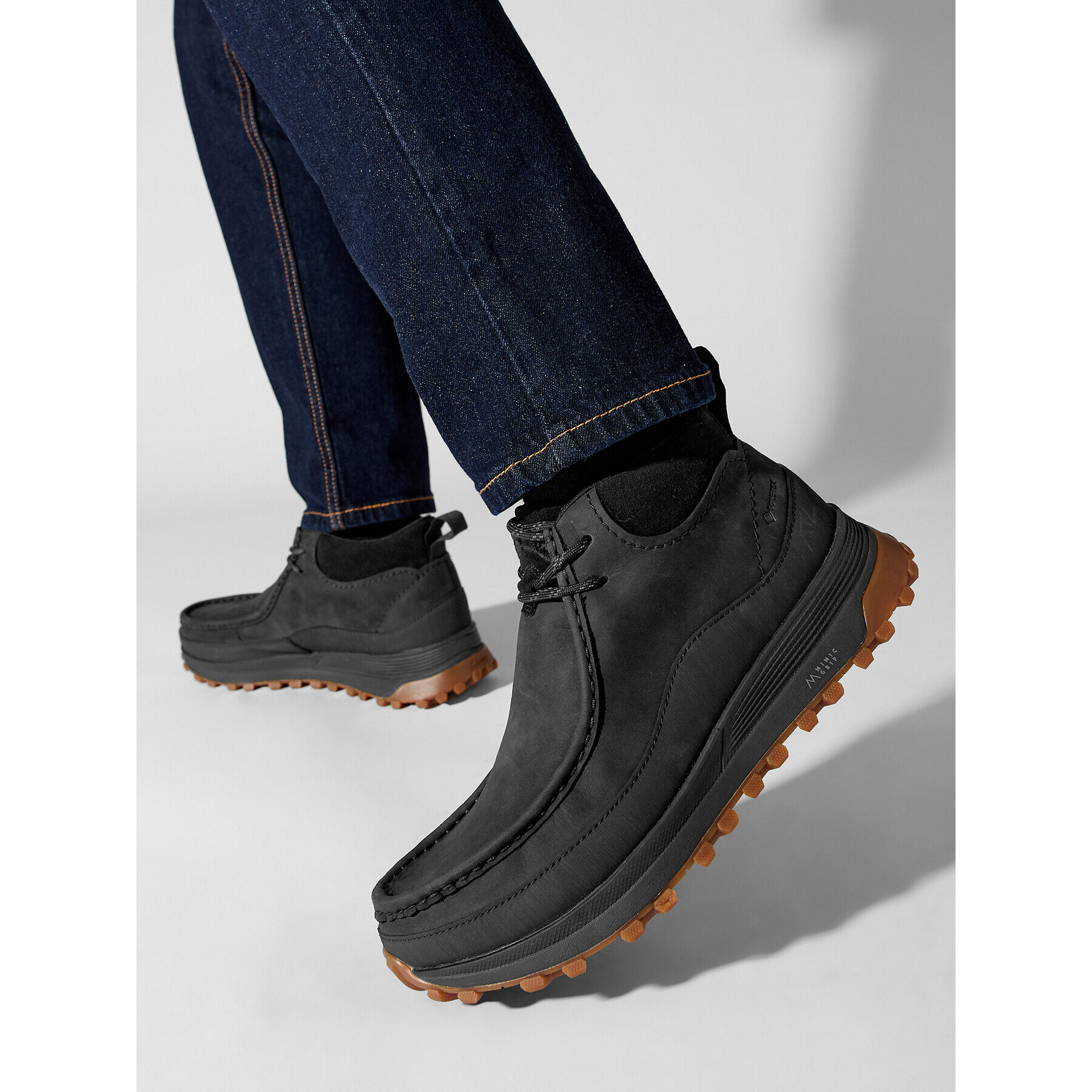 Clarks Ghete Atl Tk Wall Bt gtx GORE-TEX 261739267 Negru - Pled.ro