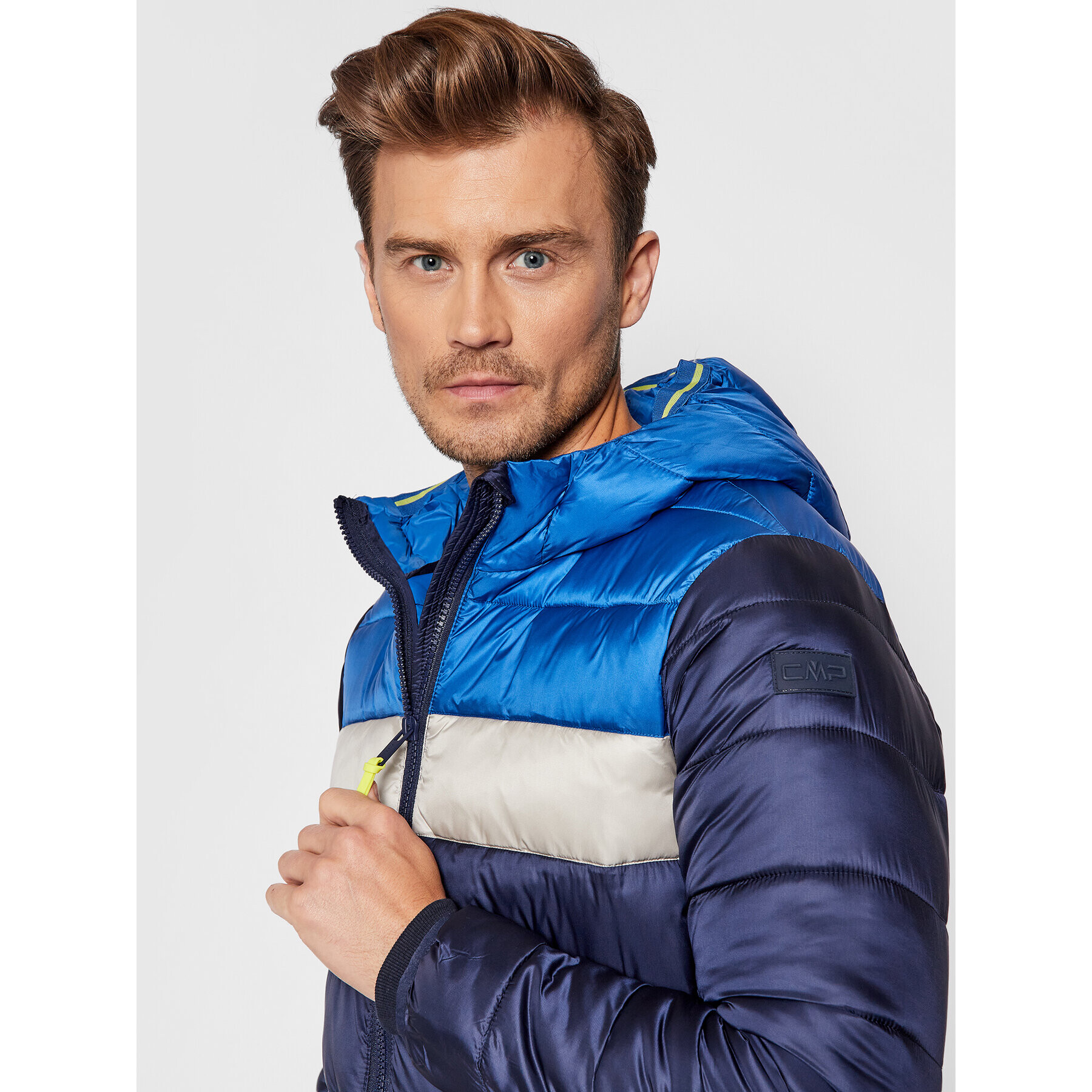 CMP Geacă din puf 30K2757 Bleumarin Regular Fit - Pled.ro