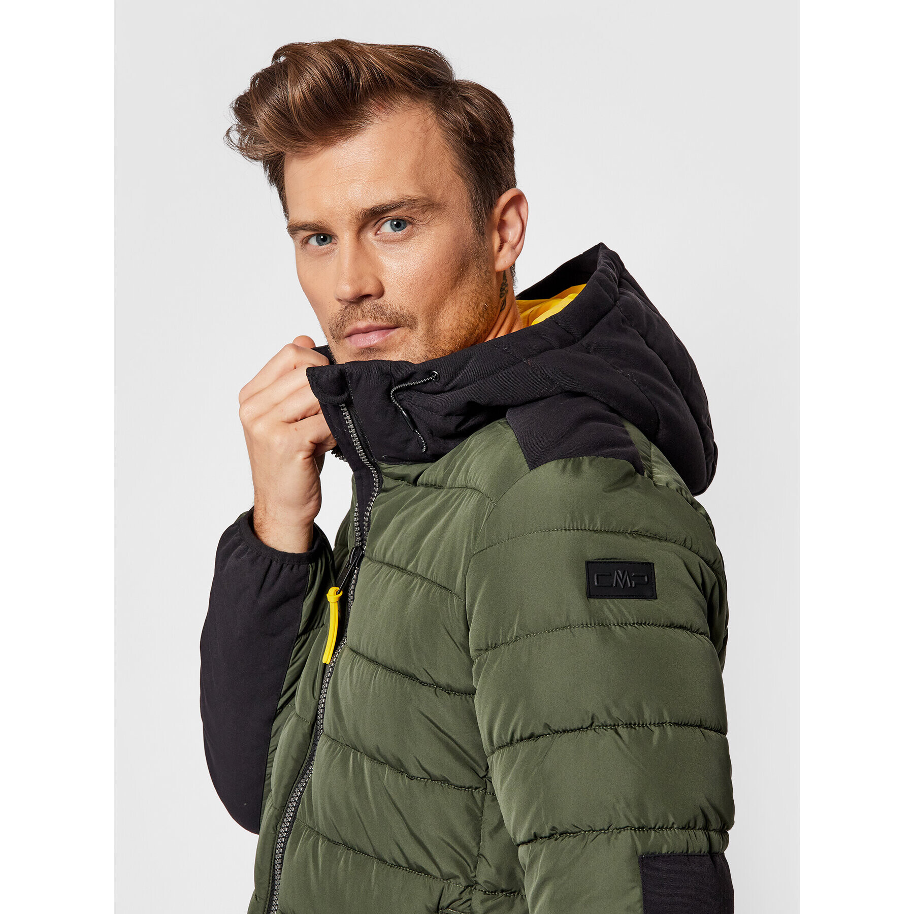 CMP Geacă din puf 31K2737 Verde Regular Fit - Pled.ro