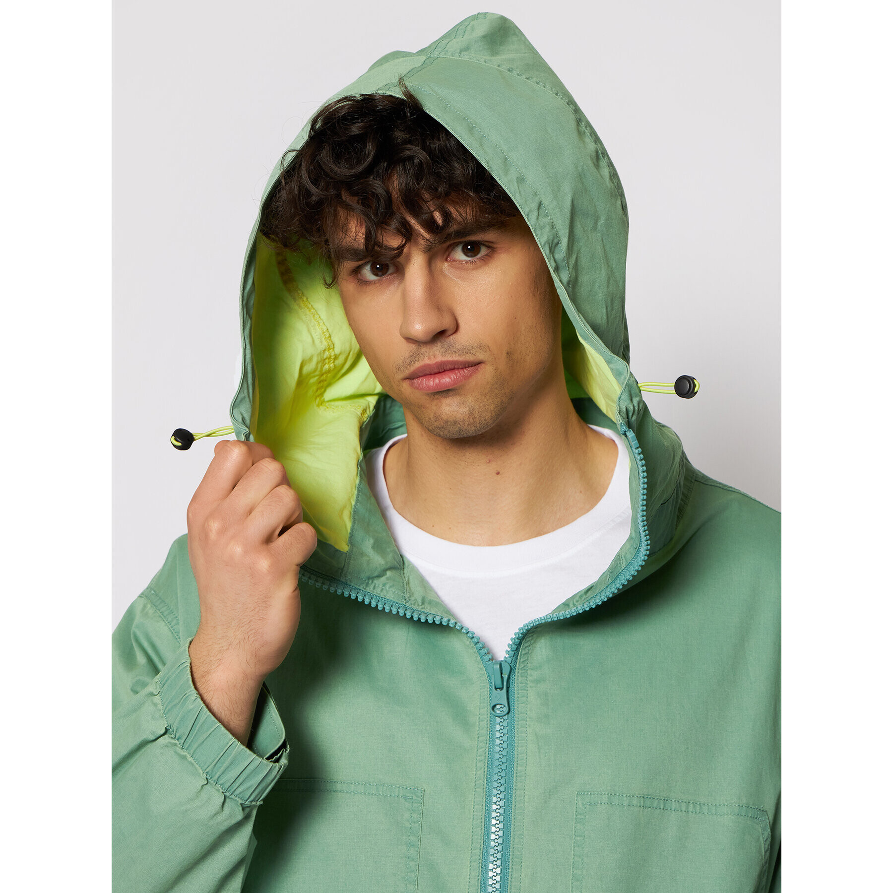 Converse Geacă Double Pocket 10021097-A03 Verde Regular Fit - Pled.ro