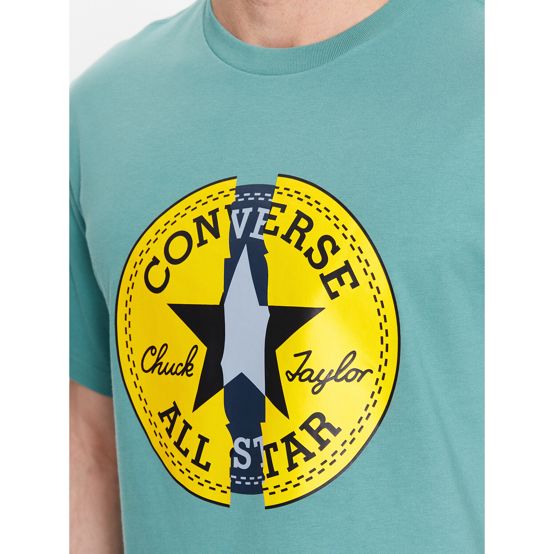 Converse Tricou Classic Remix 10025488-A03 Verde Standard Fit - Pled.ro