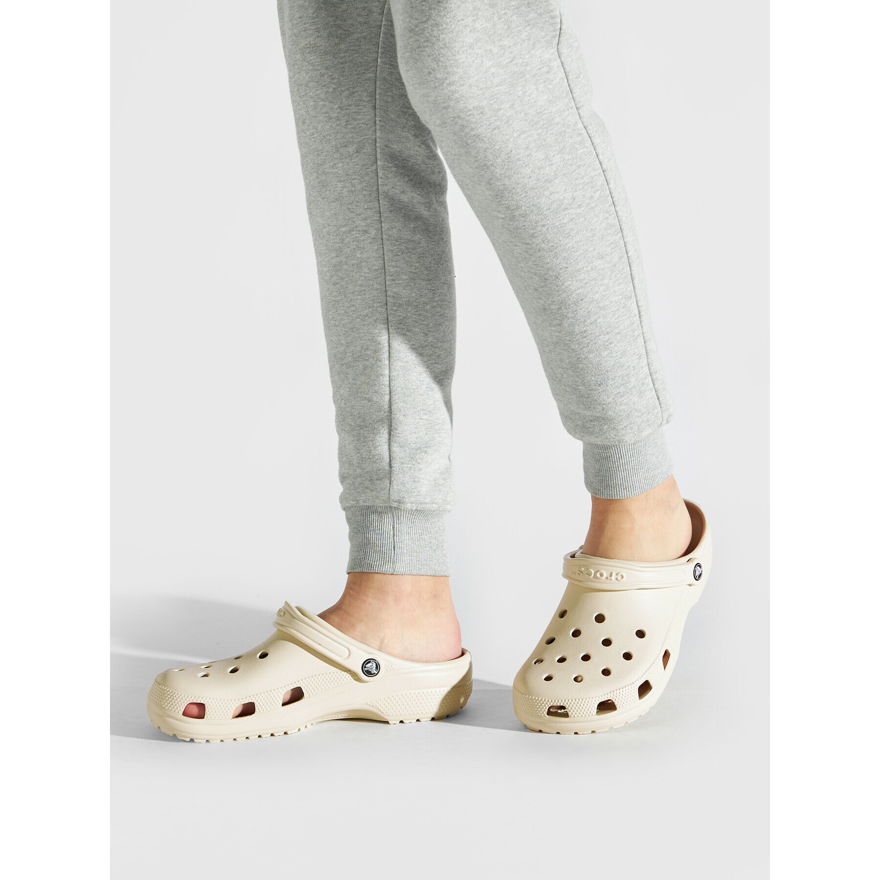 Crocs Șlapi Classic 10001 Bej - Pled.ro