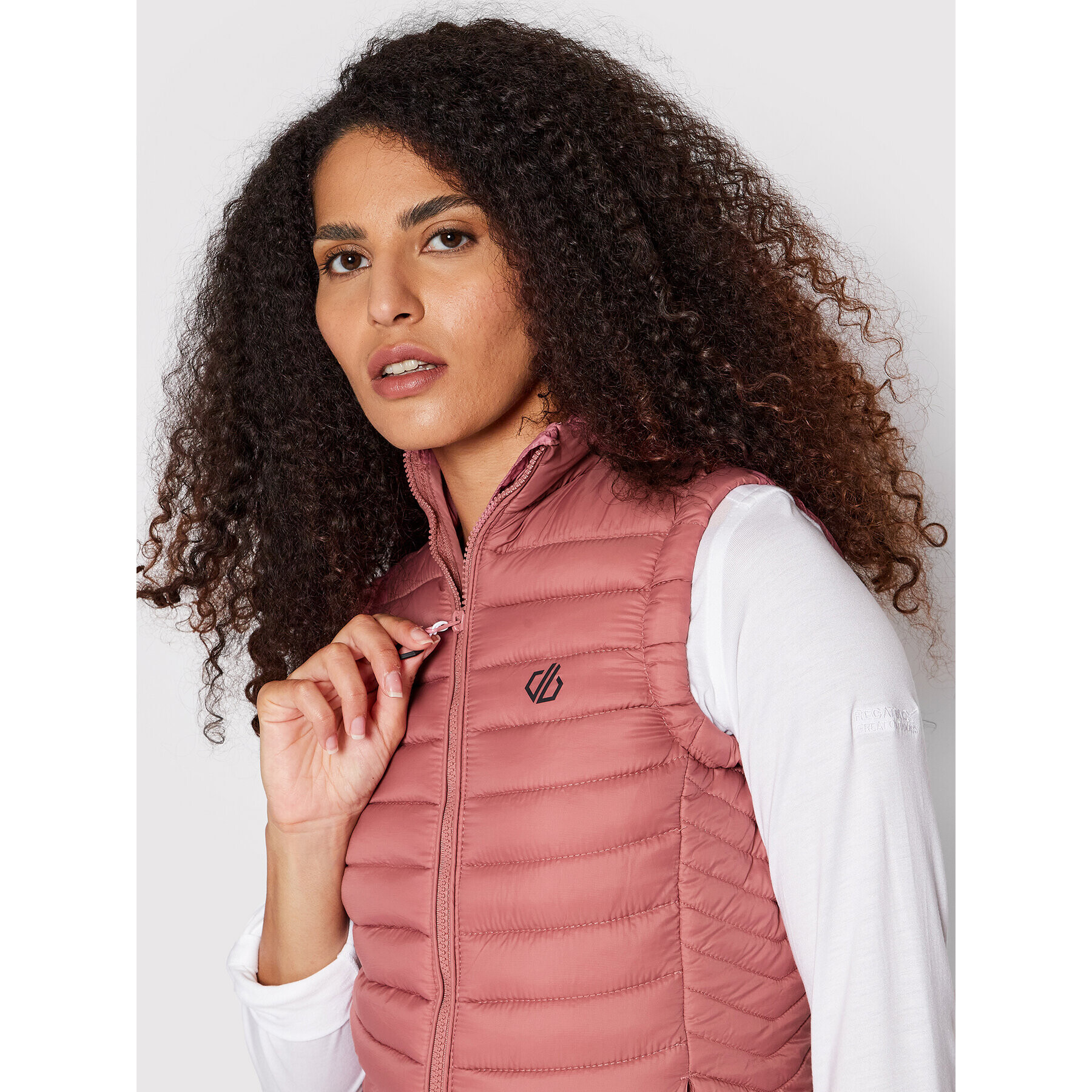 Dare2B Vestă Deter Gilet DWB302 Roz Regular Fit - Pled.ro