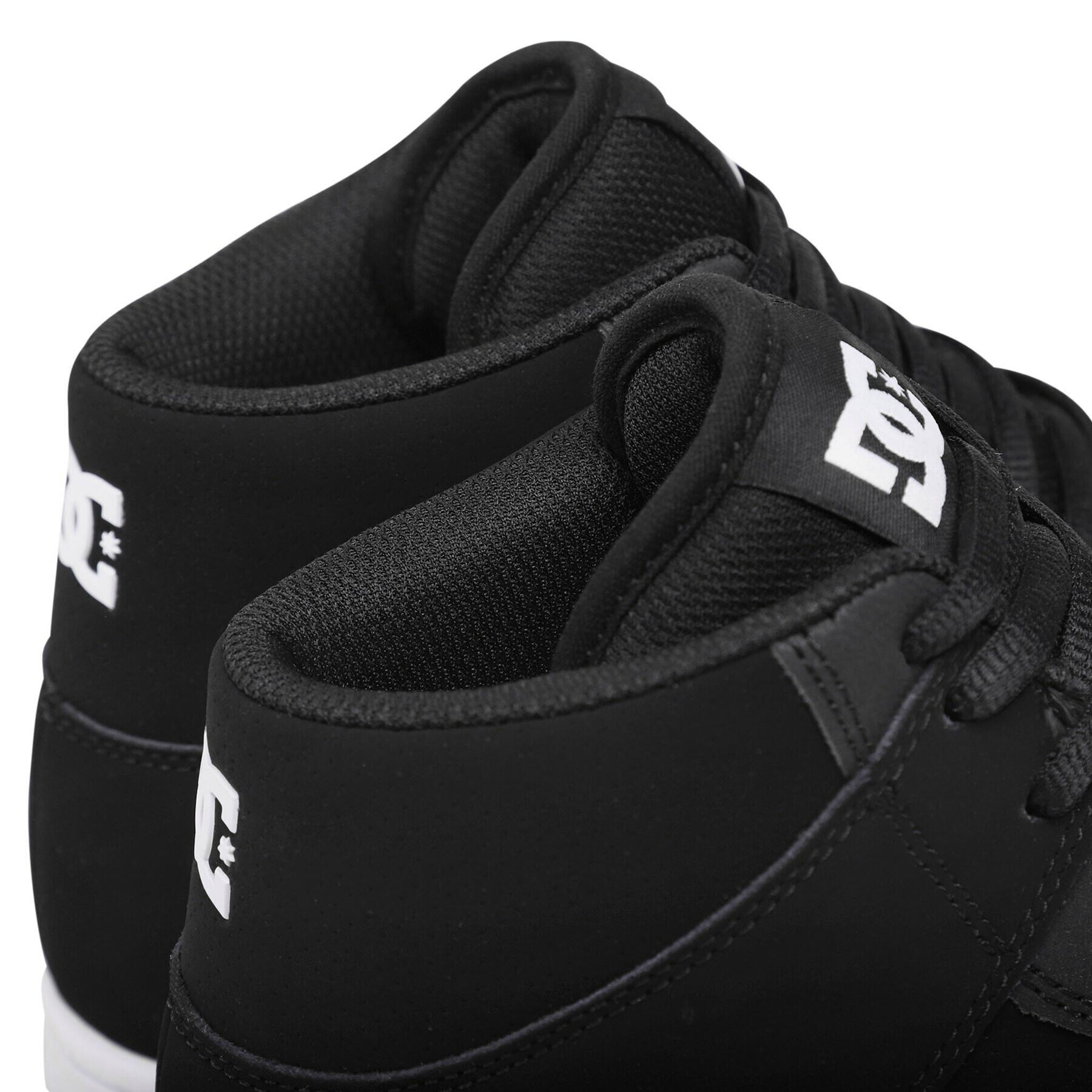 DC Sneakers Manteca 4 Hi ADYS100743 Negru - Pled.ro