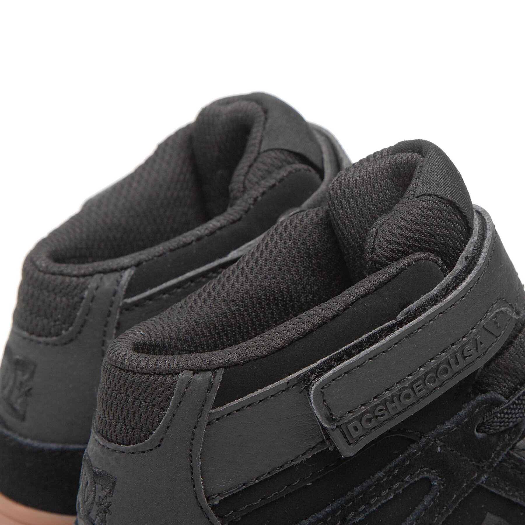 DC Sneakers Pure High-Top Ev ADBS300324 Negru - Pled.ro