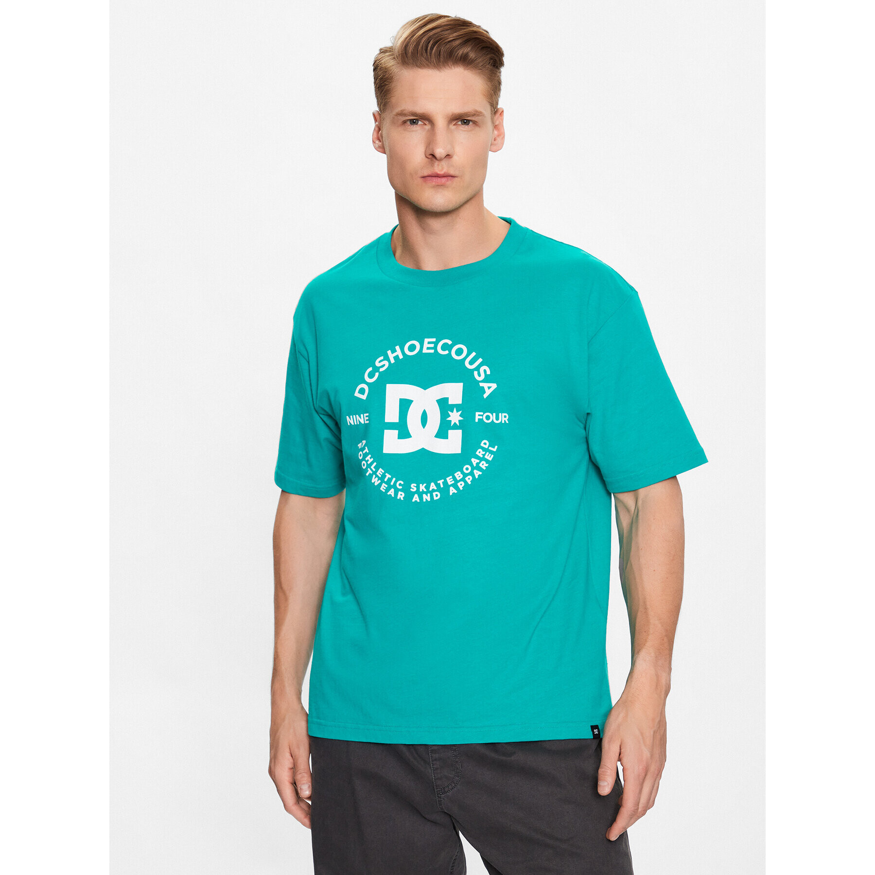 DC Tricou Star Pilot ADYZT04990 Verde Regular Fit - Pled.ro