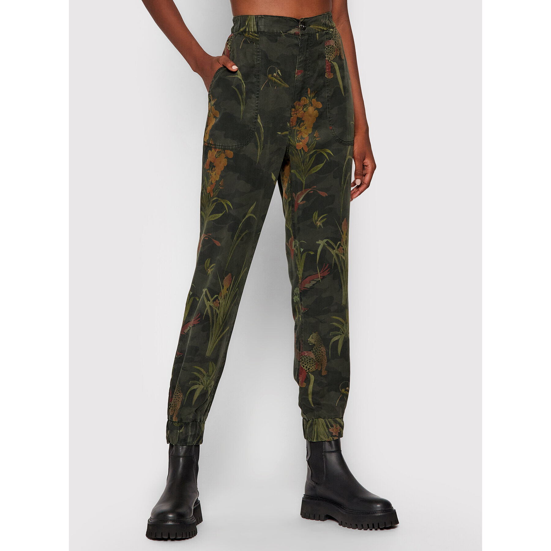 Desigual Joggers Camotiger 21WWPN07 Verde Regular Fit - Pled.ro