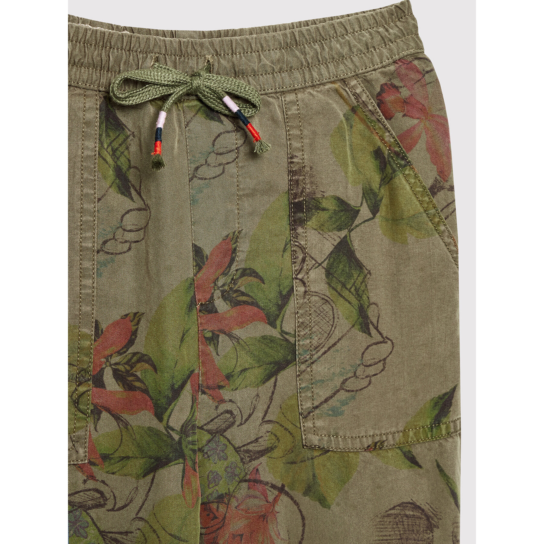 Desigual Pantaloni din material Mickey Camo Flower 22SGPW06 Verde Relaxed Fit - Pled.ro