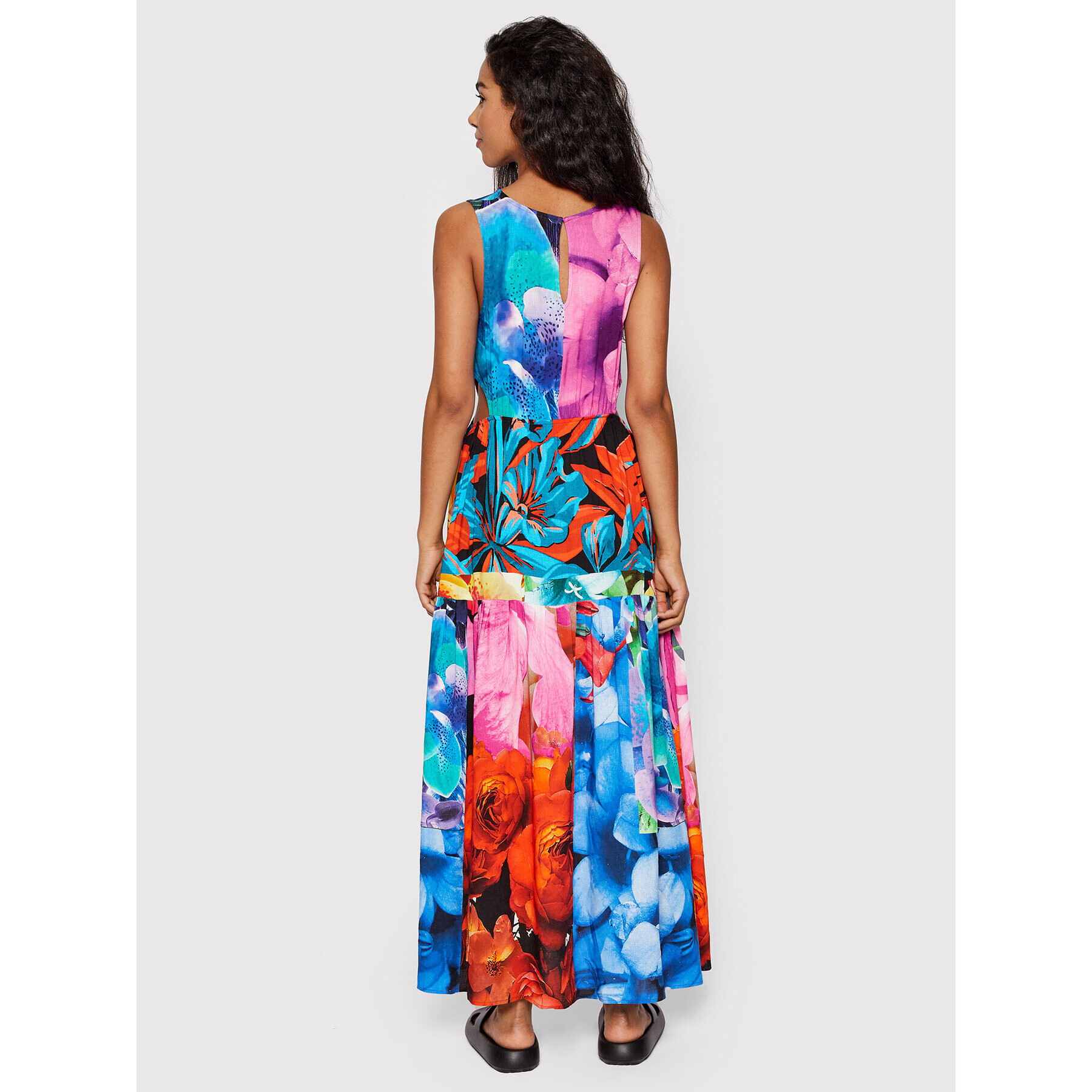 Desigual Rochie de vară MONSIEUR CHRISTIAN LACROIX Nantes 22SWVW56 Colorat Regular Fit - Pled.ro