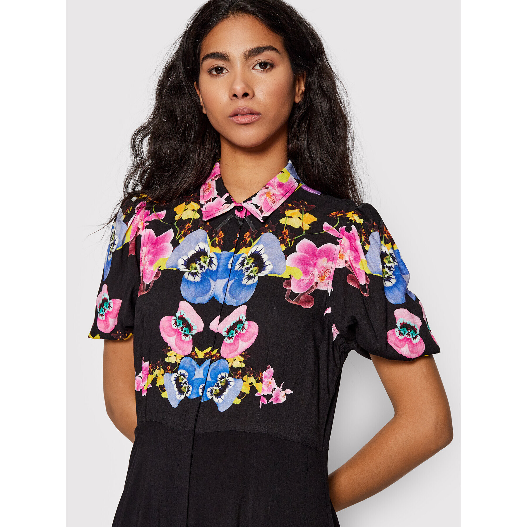 Desigual Rochie tip cămașă MONSIEUR CHRISTIAN LACROIX Grenoble 22SWVW60 Negru Regular Fit - Pled.ro