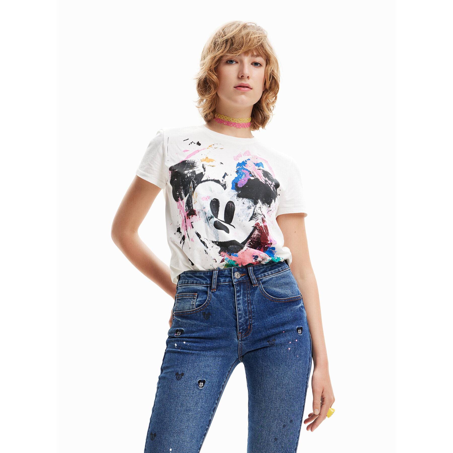 Desigual Tricou DISNEY 23SWTK59 Alb Regular Fit - Pled.ro