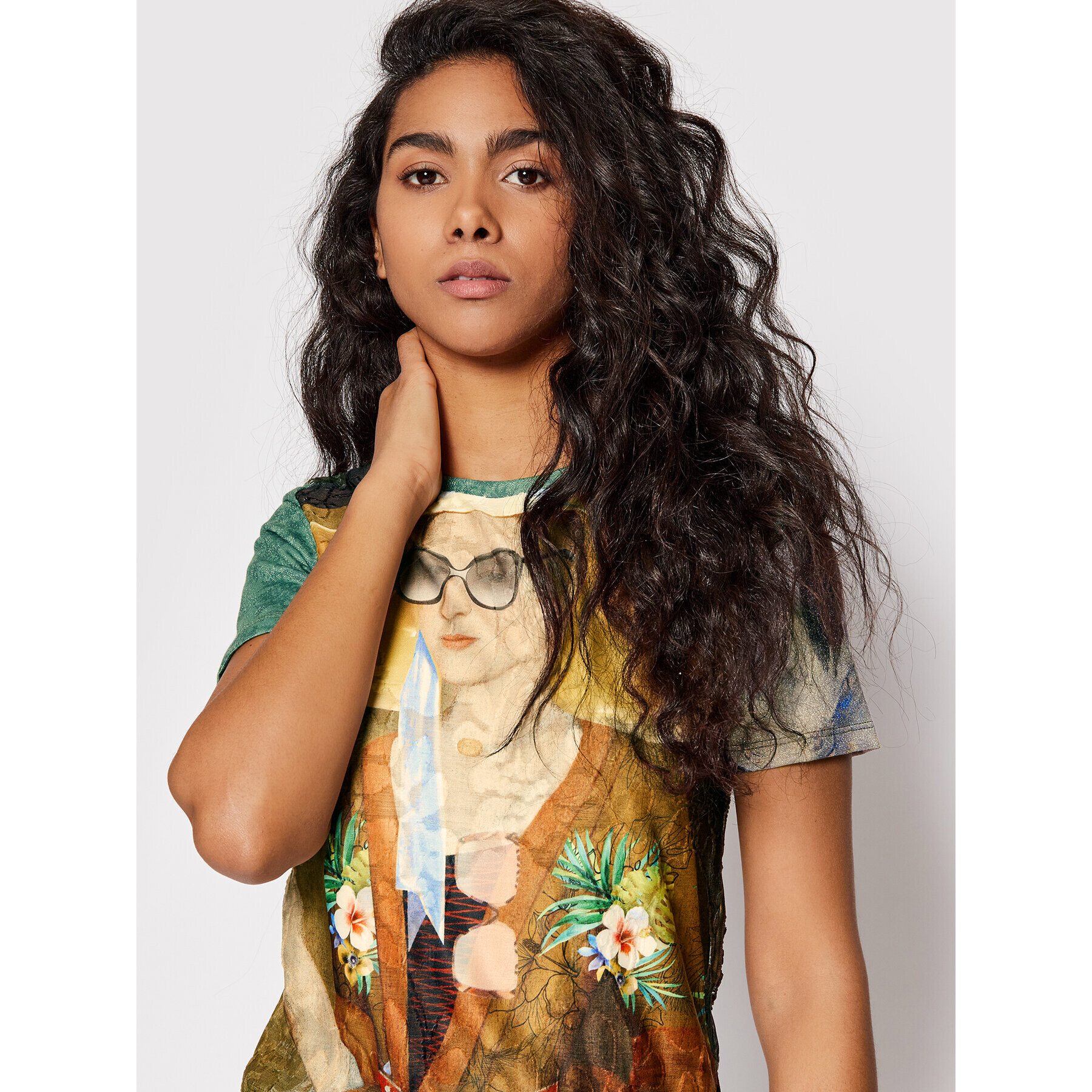 Desigual Tricou Lebanen 22SWTKB4 Colorat Regular Fit - Pled.ro