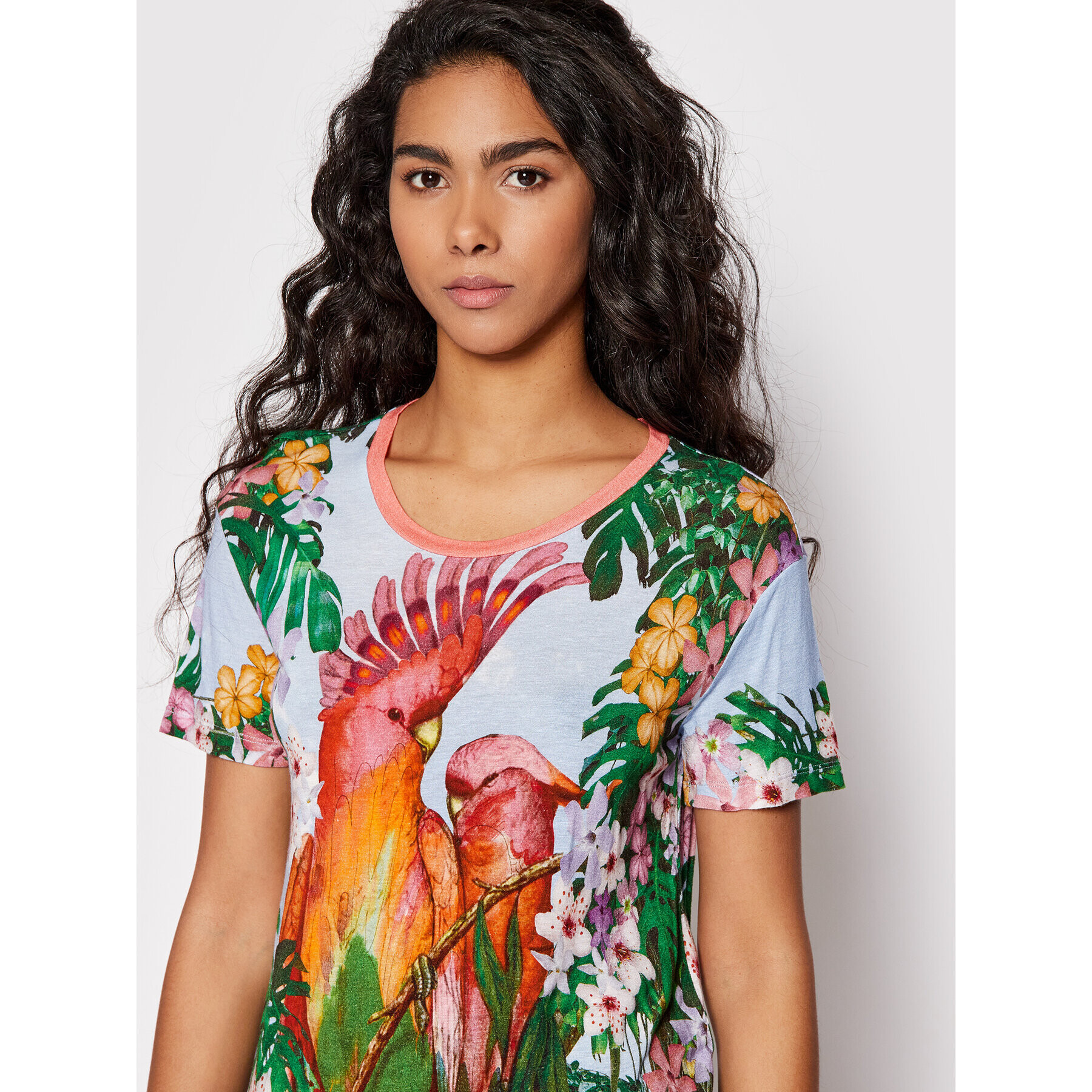 Desigual Tricou Parrot 22SWTKAX Colorat Regular Fit - Pled.ro