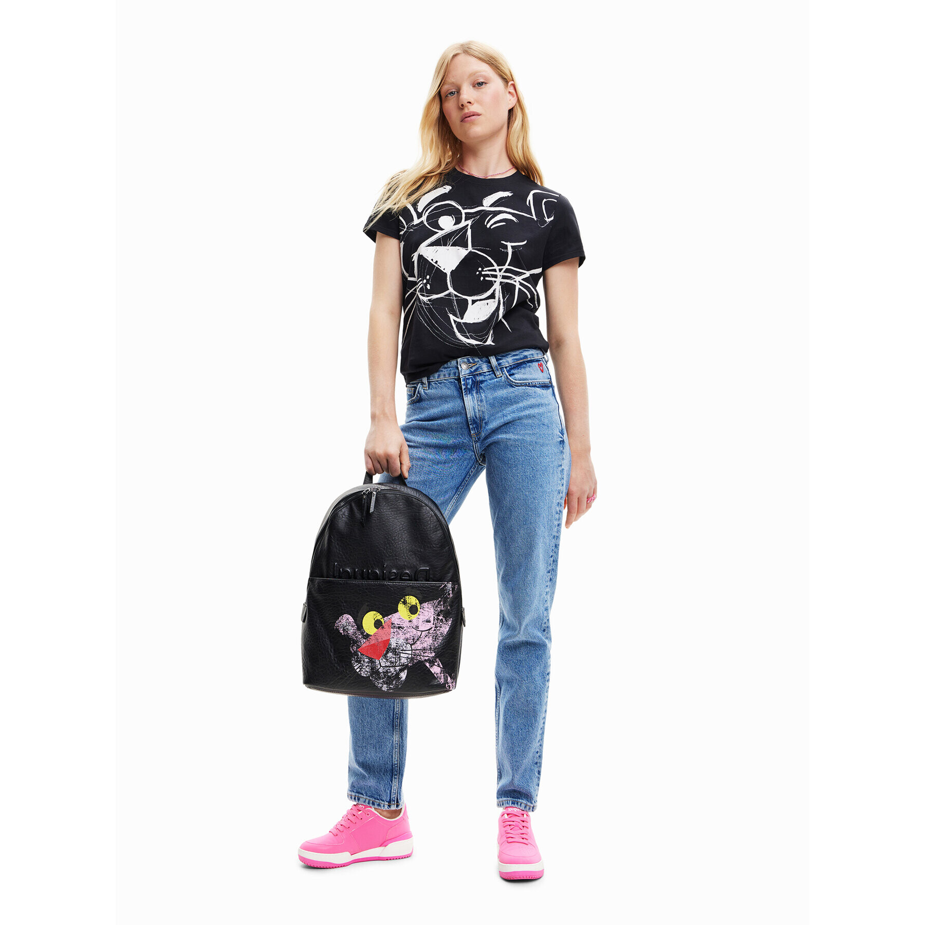 Desigual Tricou PINK PANTHER 23SWTK81 Negru Regular Fit - Pled.ro