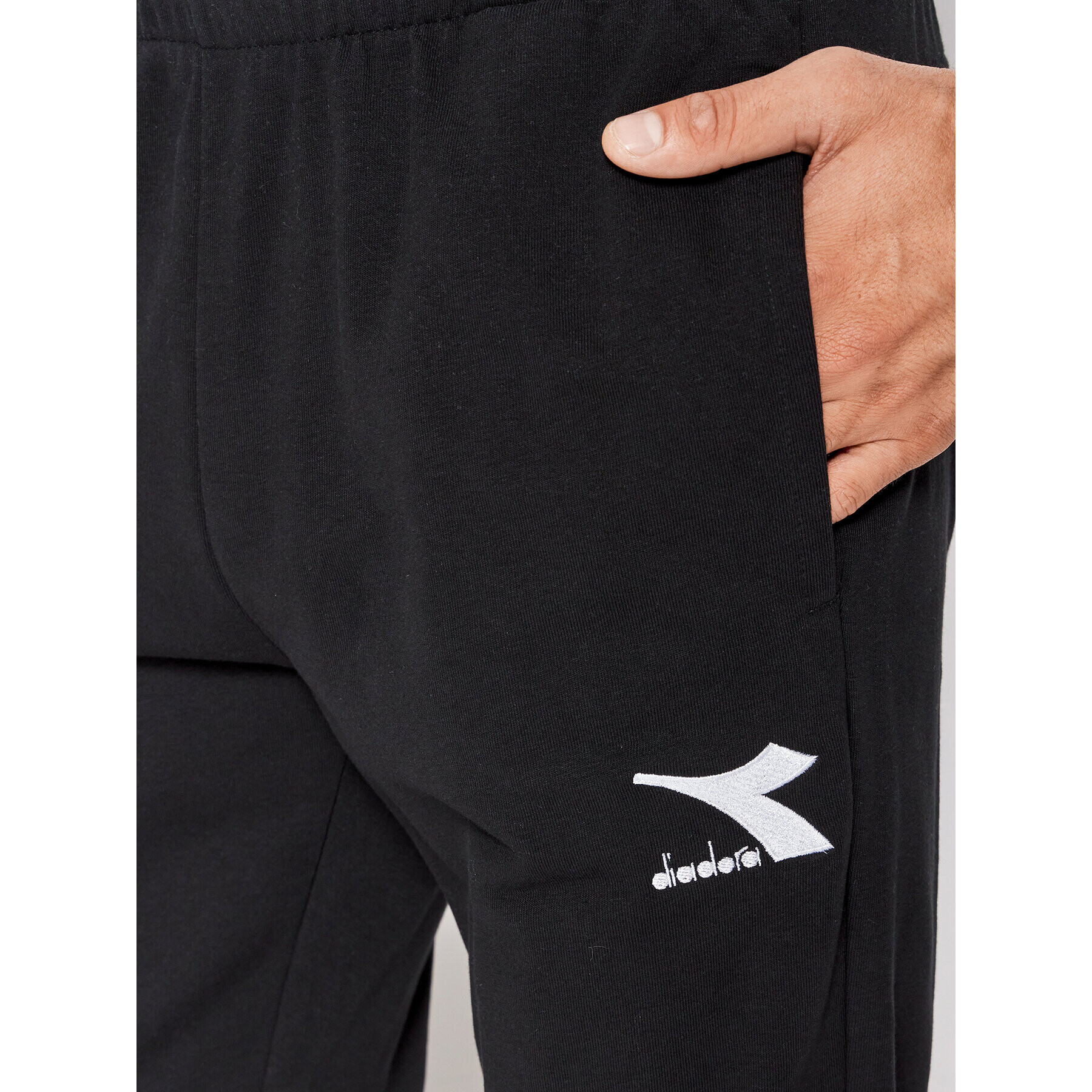 Diadora Pantaloni trening Core 102.178751 Negru Regular Fit - Pled.ro