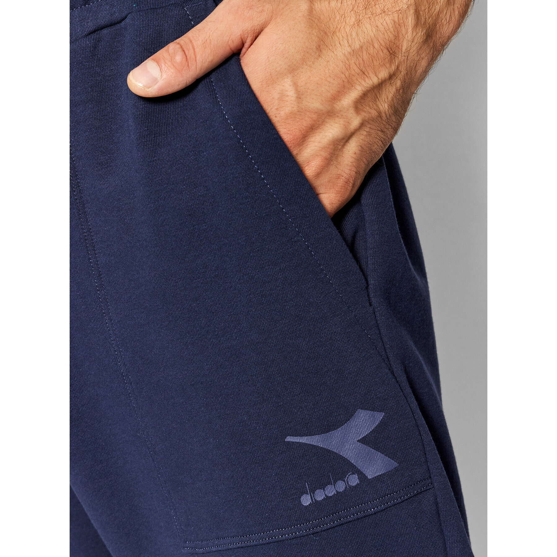 Diadora Pantaloni trening Cuff Shield 102.177749 Bleumarin Regular Fit - Pled.ro