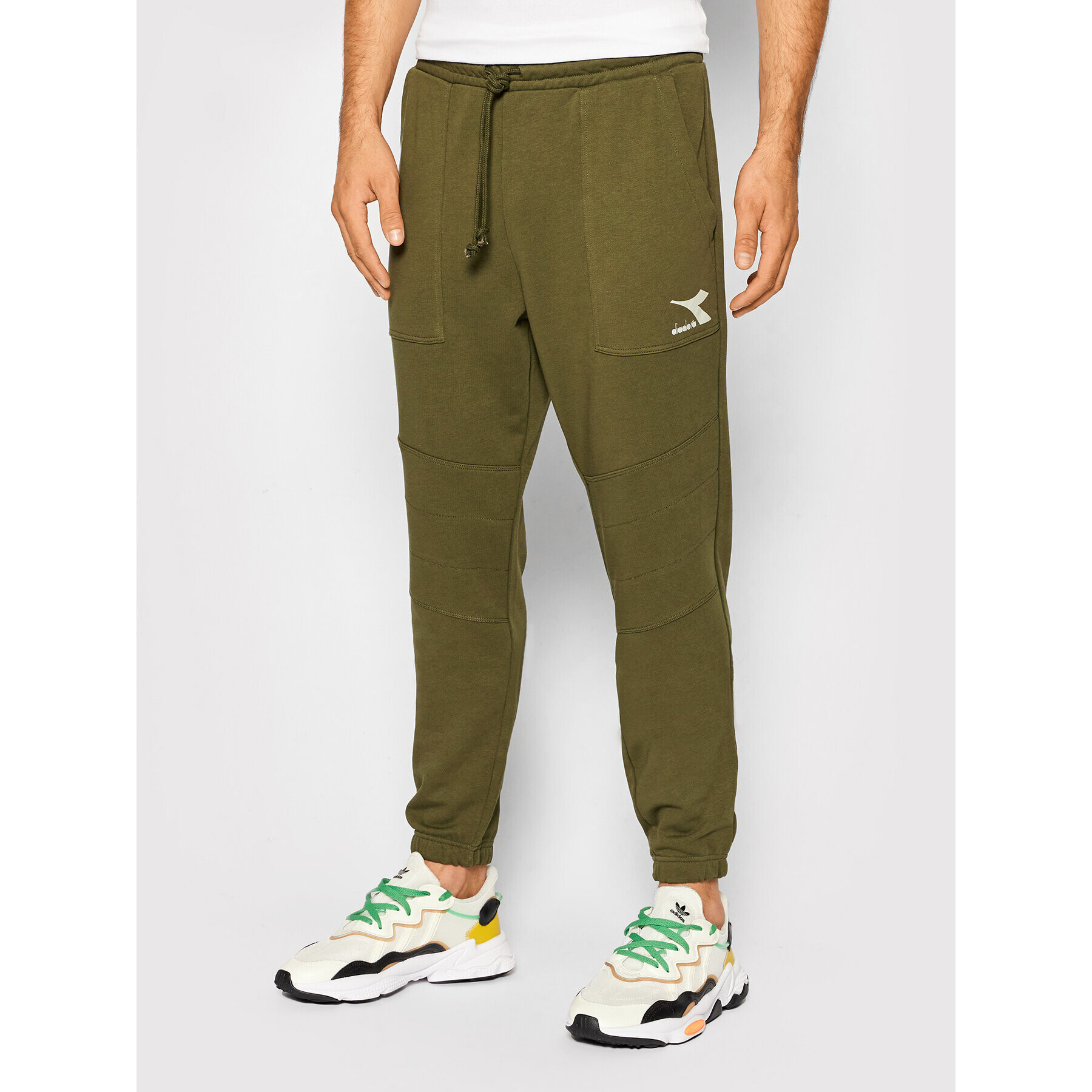 Diadora Pantaloni trening Cuff Shield 102.177749 Verde Regular Fit - Pled.ro