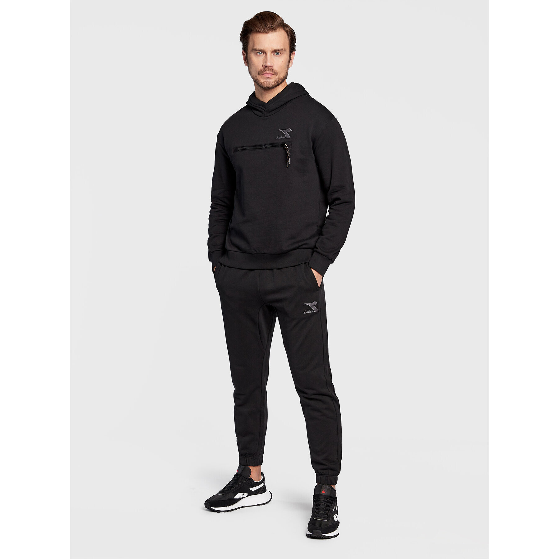 Diadora Pantaloni trening Drift 102.178671 Negru Regular Fit - Pled.ro