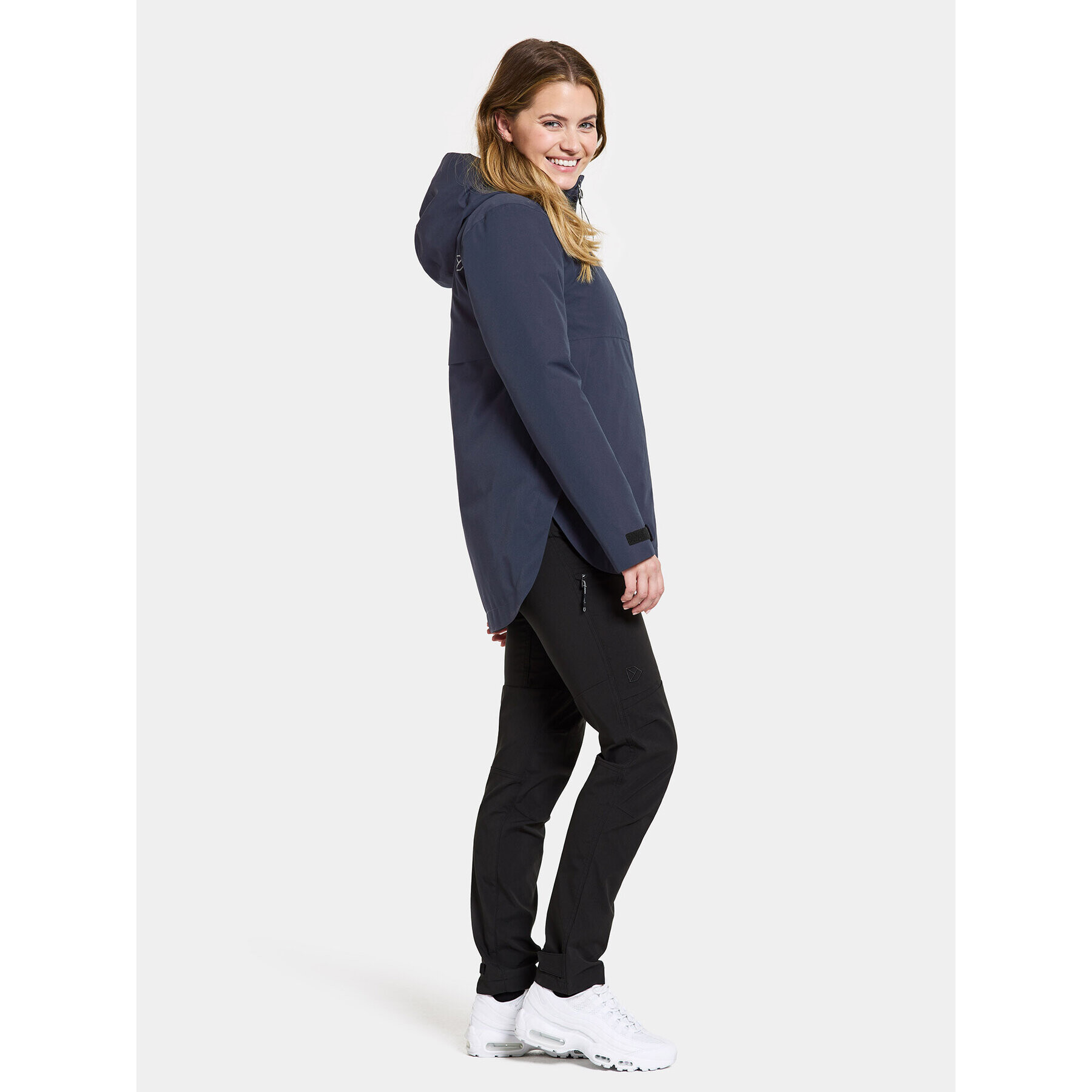 Didriksons Geacă de iarnă Jennie Wns Jkt 504822 Bleumarin Regular Fit - Pled.ro