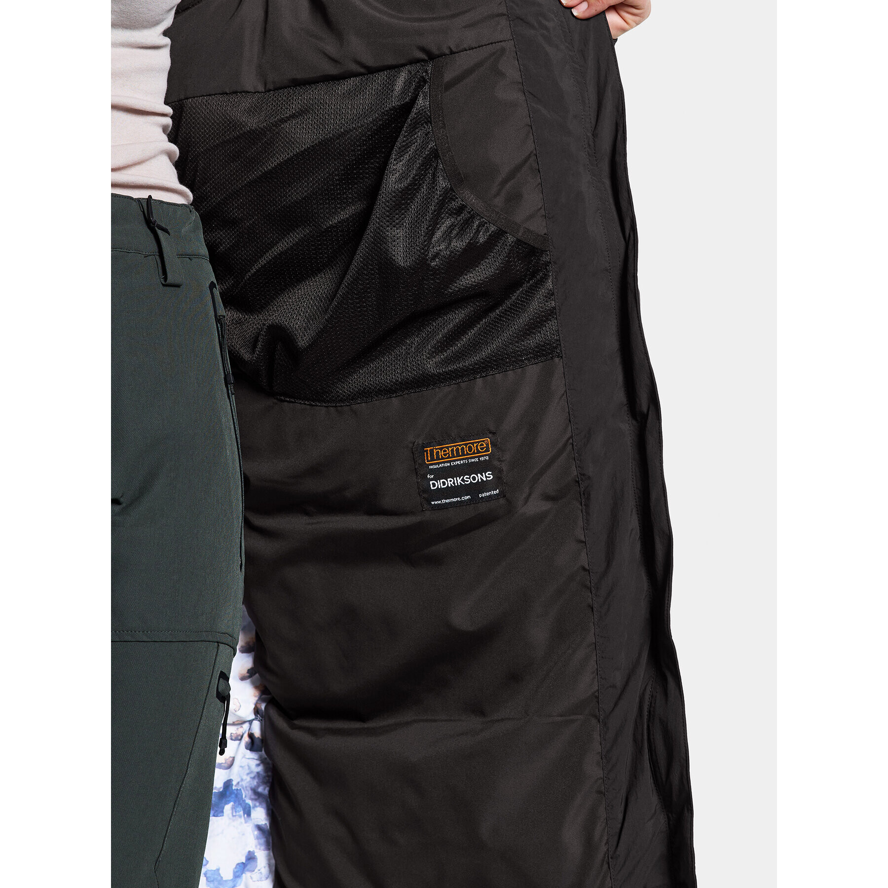 Didriksons Hanorac Nomi Wns Parka 3 504832 Negru Regular Fit - Pled.ro