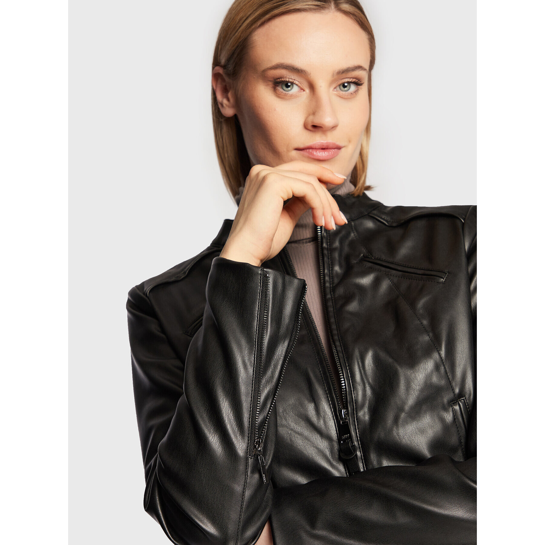 DKNY Geacă din imitație de piele DD2G4336 Negru Regular Fit - Pled.ro