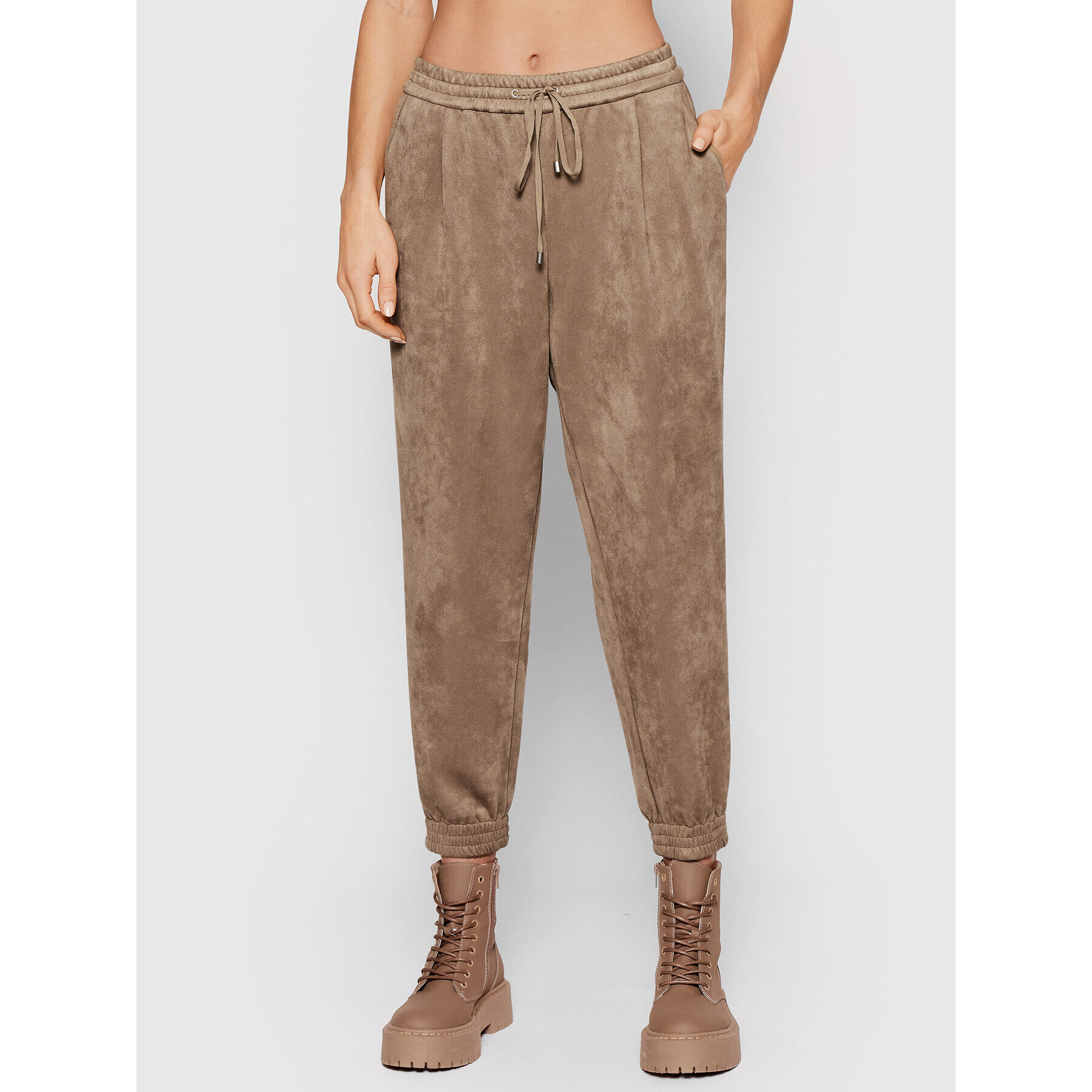 DKNY Pantaloni din material P1KKSL20 Maro Regular Fit - Pled.ro