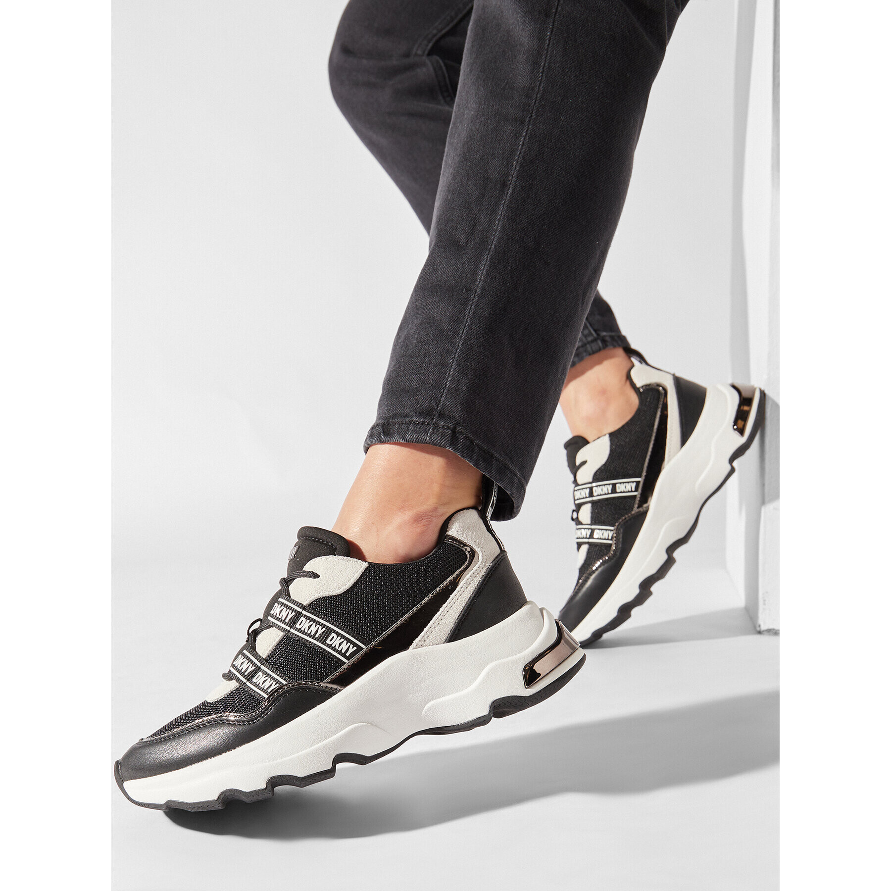 DKNY Sneakers Justine K2382904 Negru - Pled.ro