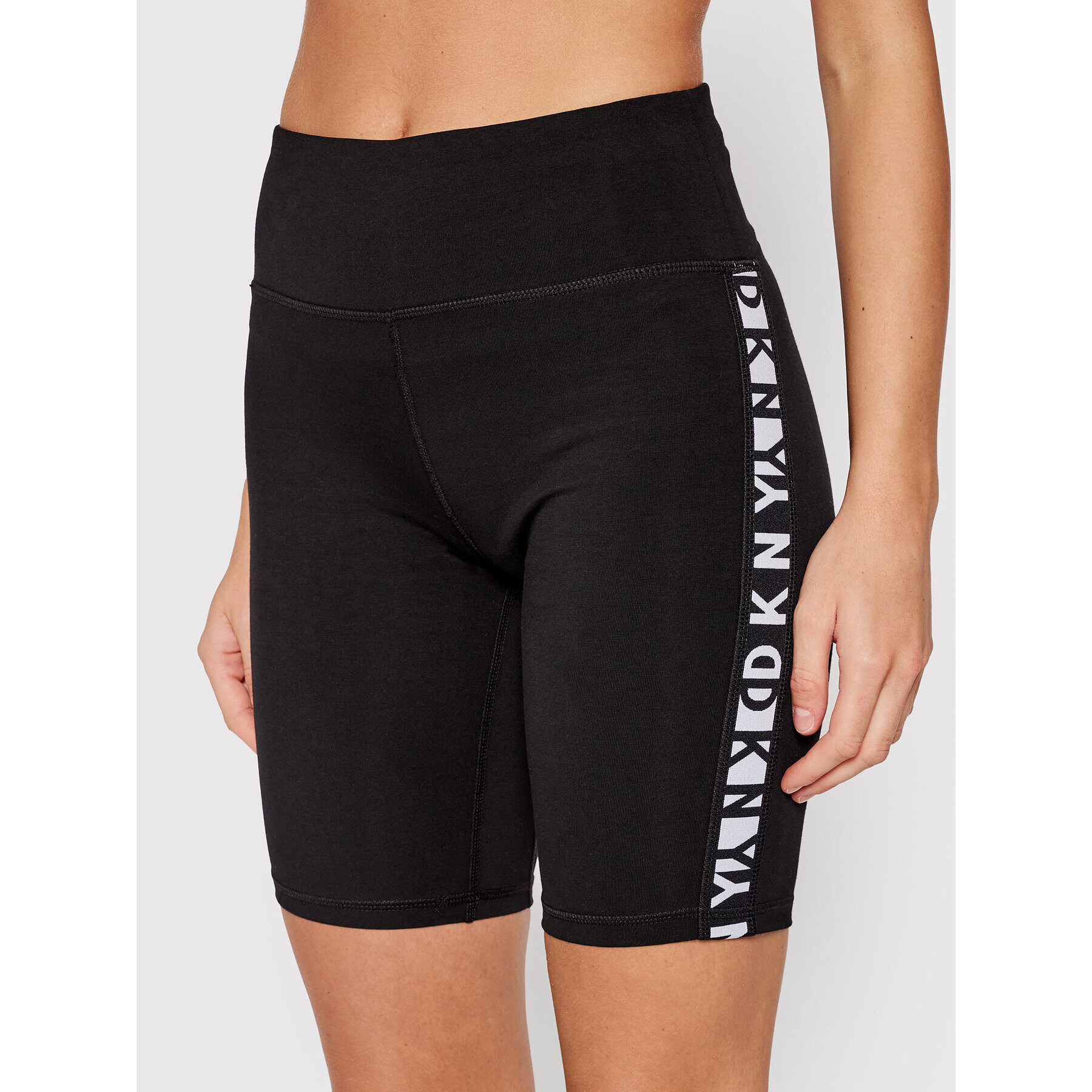 DKNY Sport Pantaloni scurți de ciclism DP1S4905 Negru Skinny Fit - Pled.ro