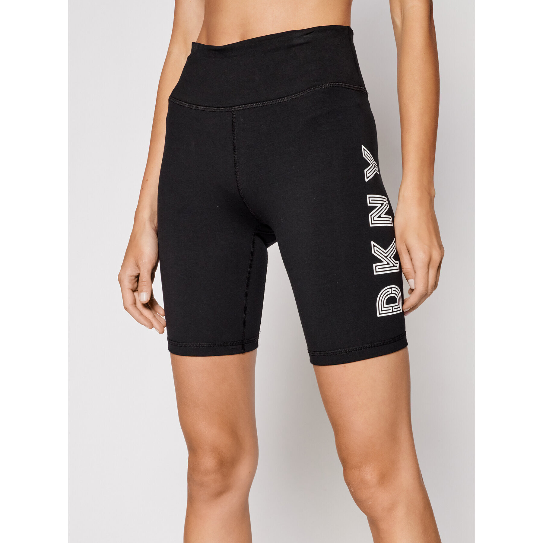 DKNY Sport Pantaloni scurți sport DP0S4748 Negru Slim Fit - Pled.ro