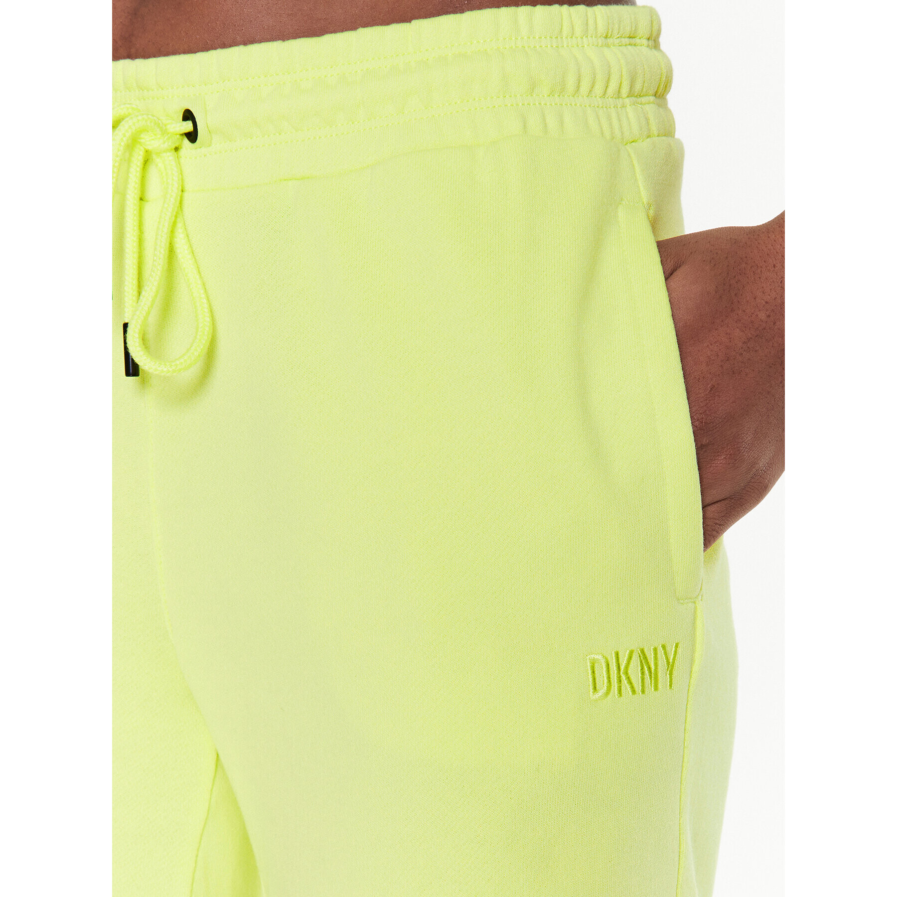 DKNY Sport Pantaloni scurți sport DP2S4993 Galben Classic Fit - Pled.ro