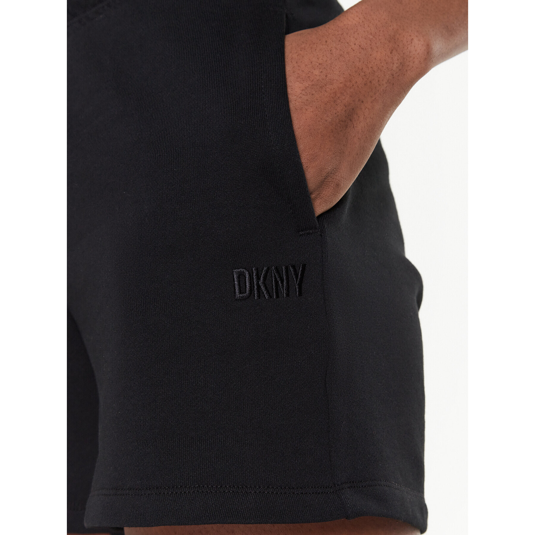 DKNY Sport Pantaloni scurți sport DP2S4993 Negru Classic Fit - Pled.ro