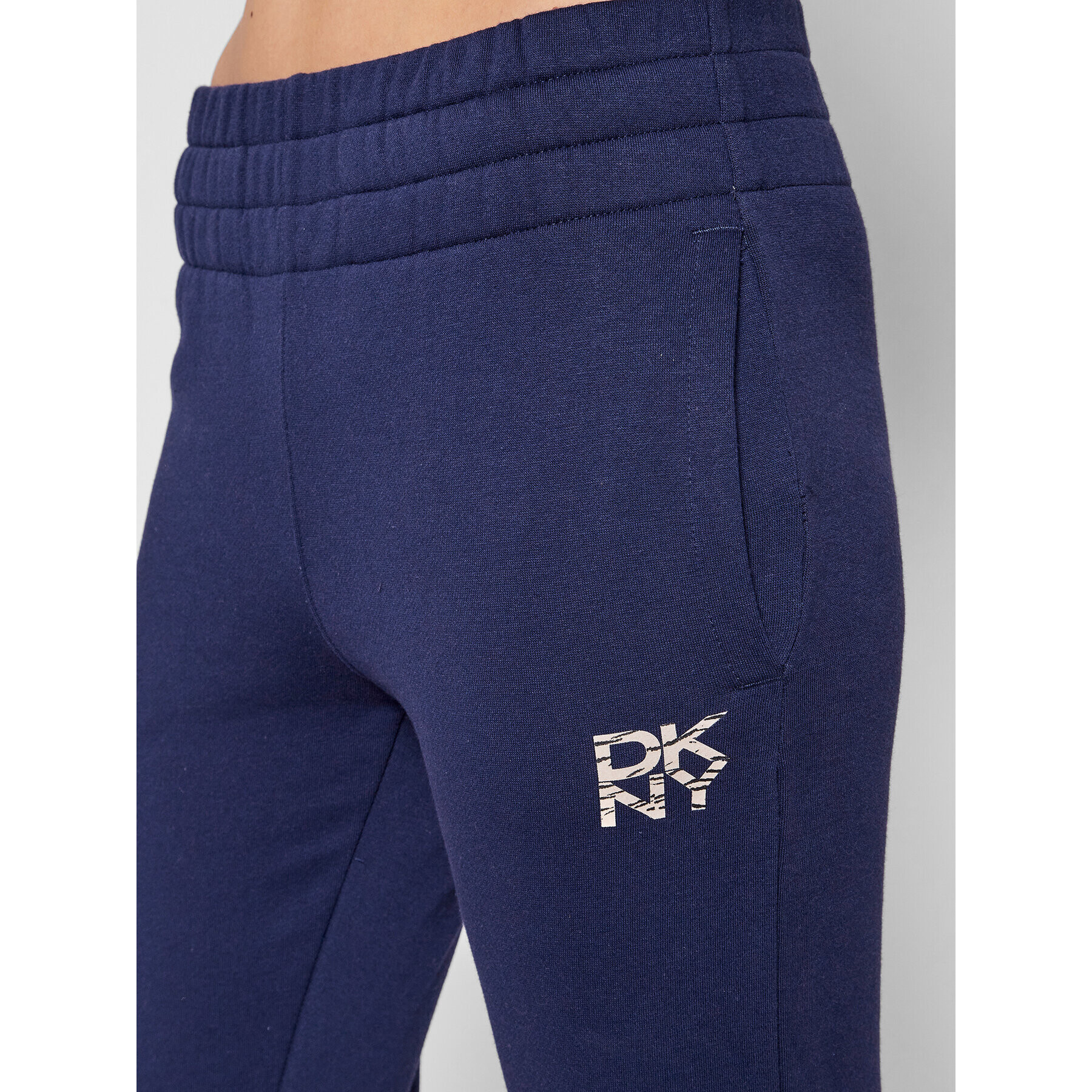 DKNY Sport Pantaloni trening DP1P2716 Bleumarin Regular Fit - Pled.ro