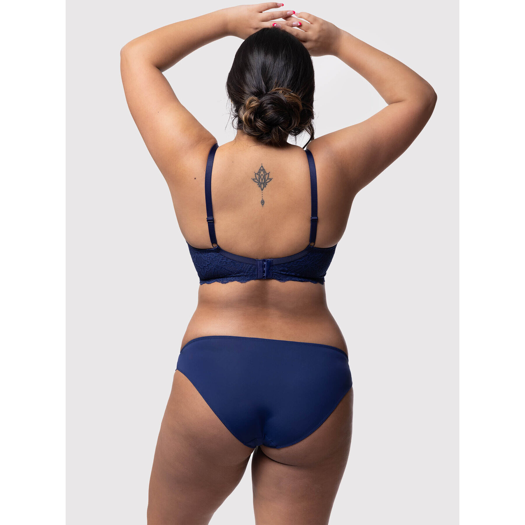 Dorina Sutien cu armătură Avery D001821LA087 Bleumarin - Pled.ro