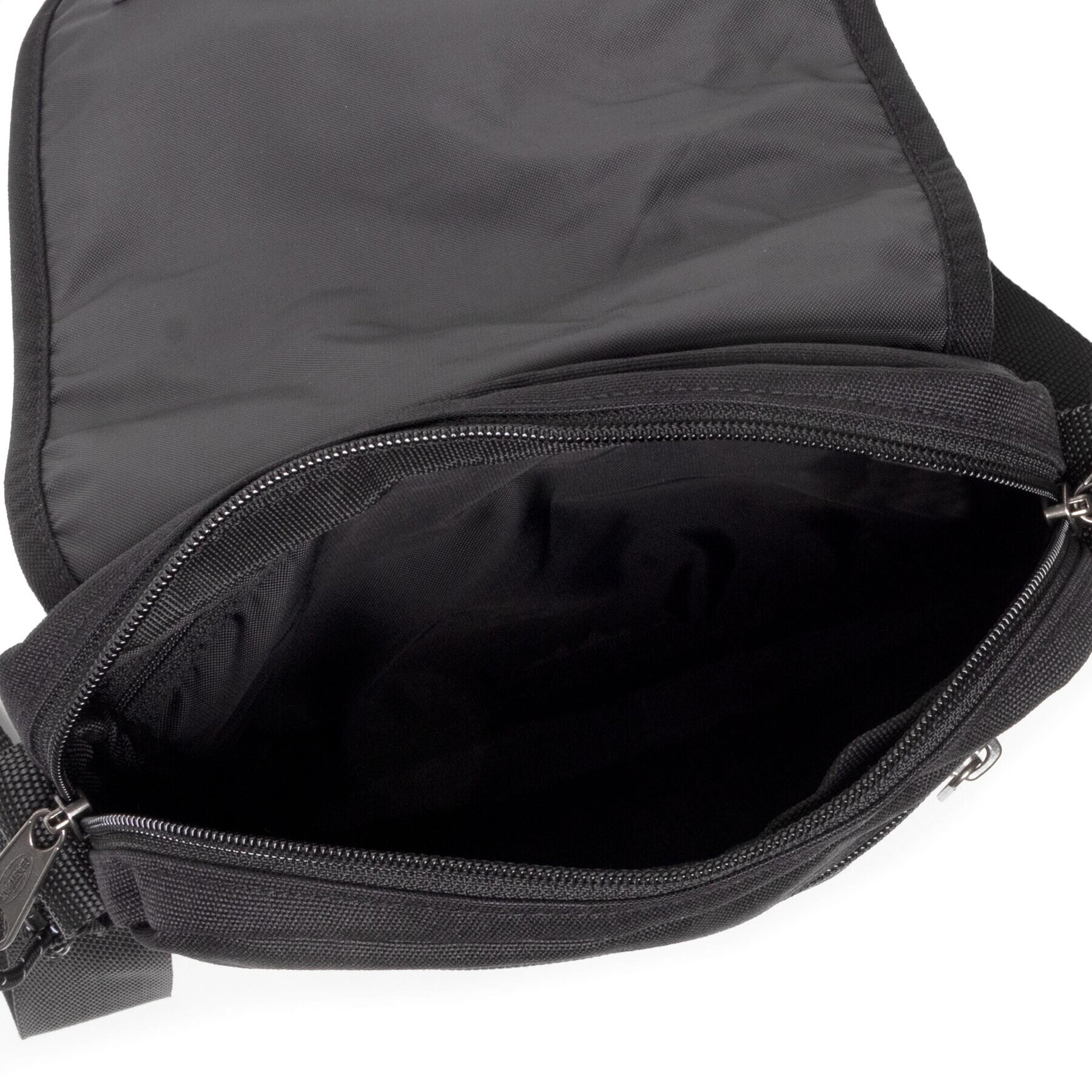 Eastpak Geantă crossover Flex EK000746 Negru - Pled.ro