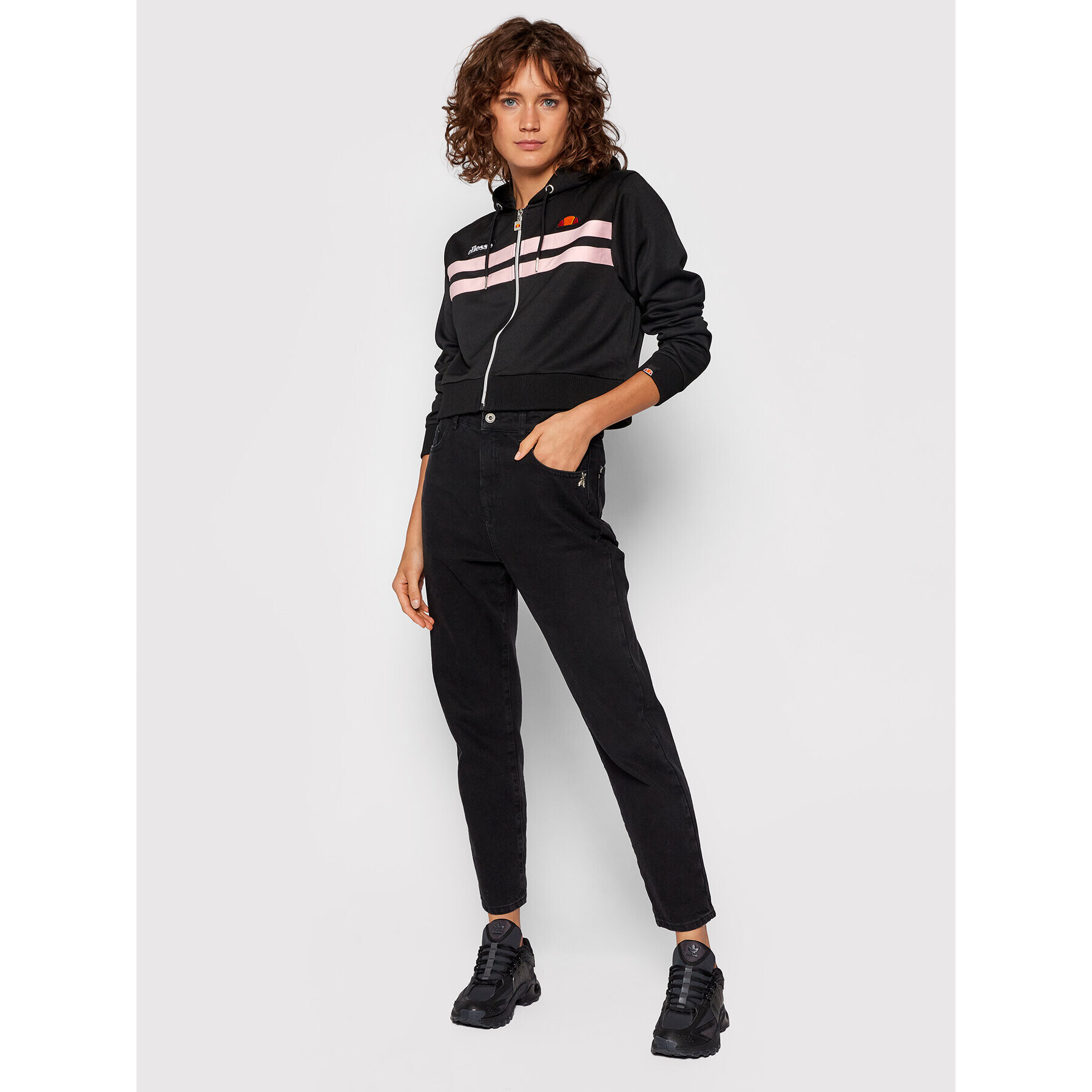 Ellesse Bluză Bulito Crop SGK05563 Negru Regular Fit - Pled.ro