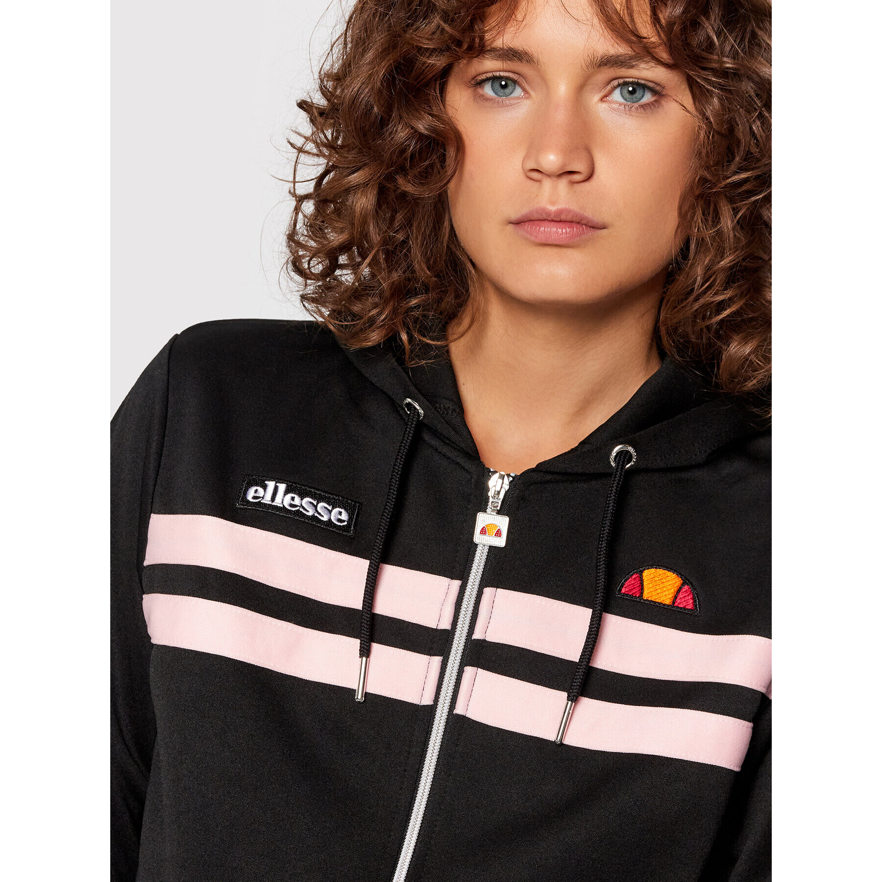 Ellesse Bluză Bulito Crop SGK05563 Negru Regular Fit - Pled.ro