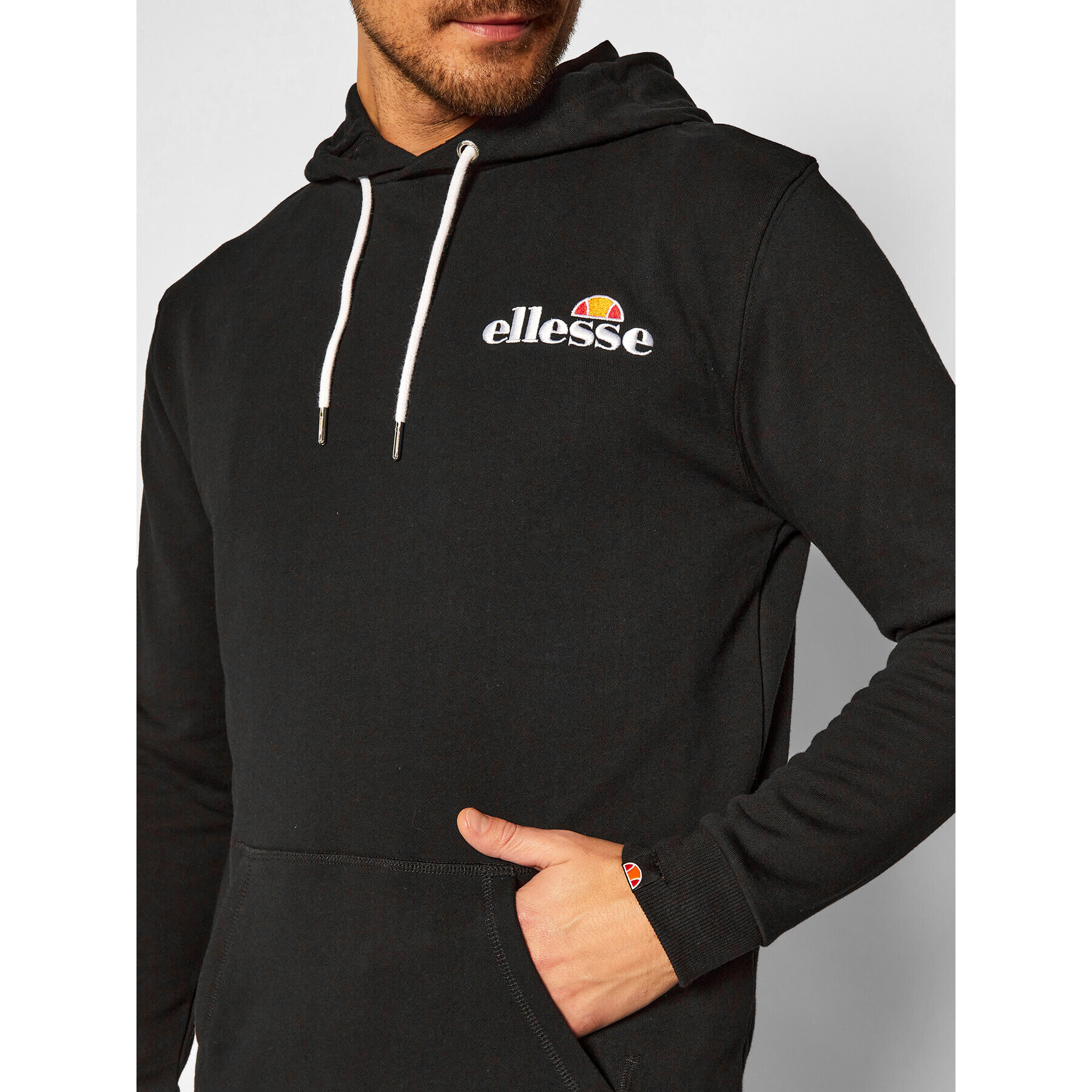 Ellesse Bluză Primero SHS08781 Negru Regular Fit - Pled.ro