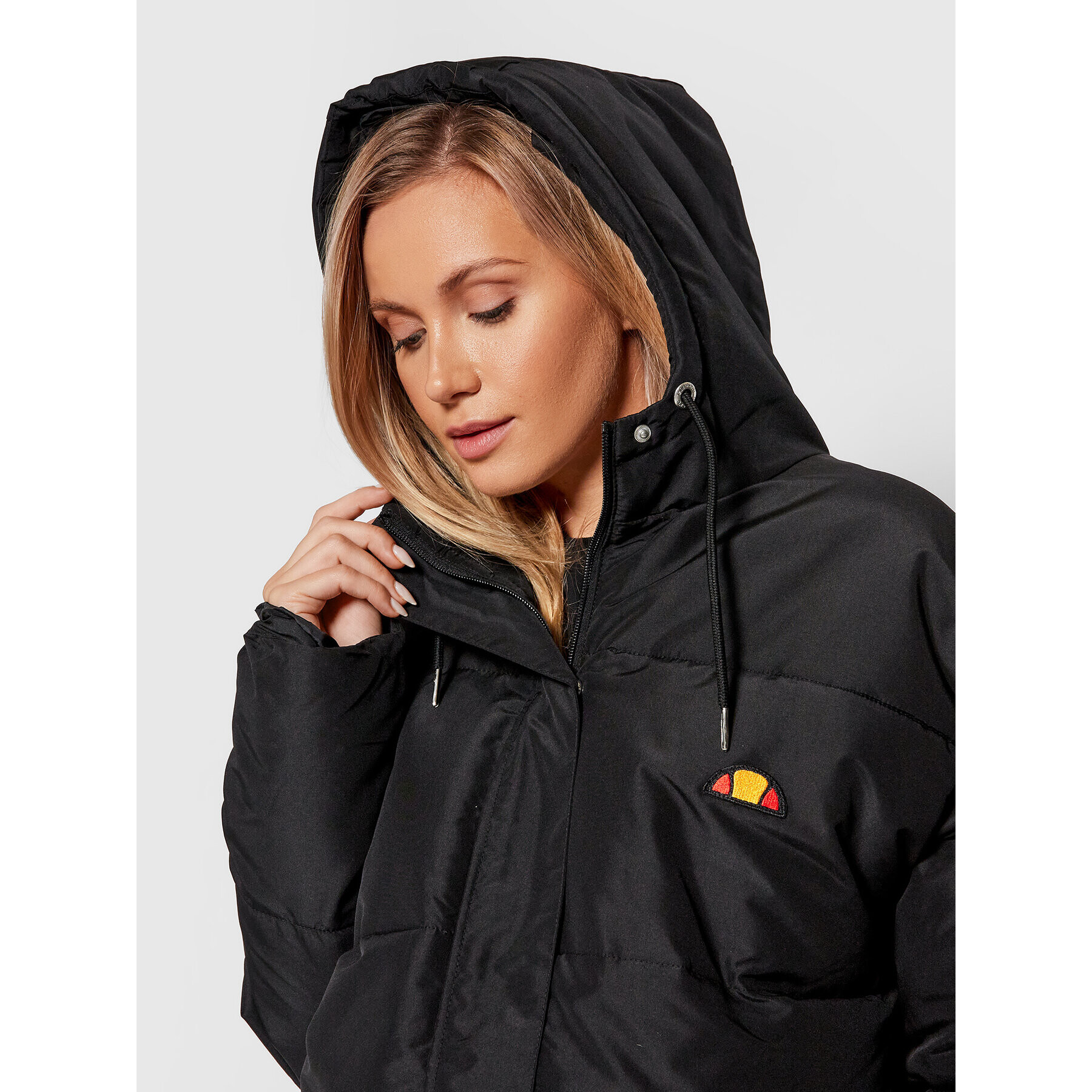 Ellesse Geacă din puf Pejo SGC05501 Negru Relaxed Fit - Pled.ro